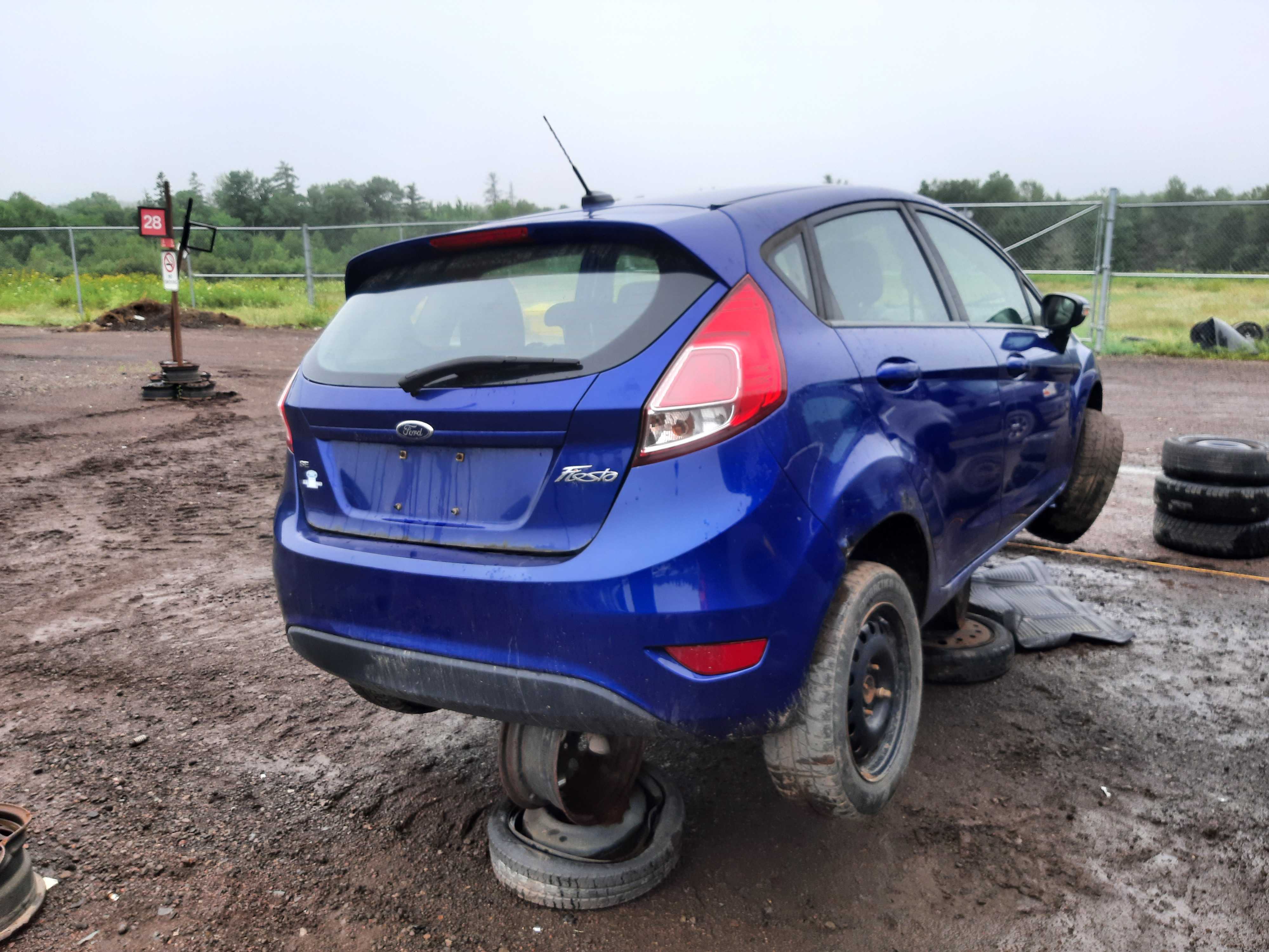 FORD FIESTA 2015