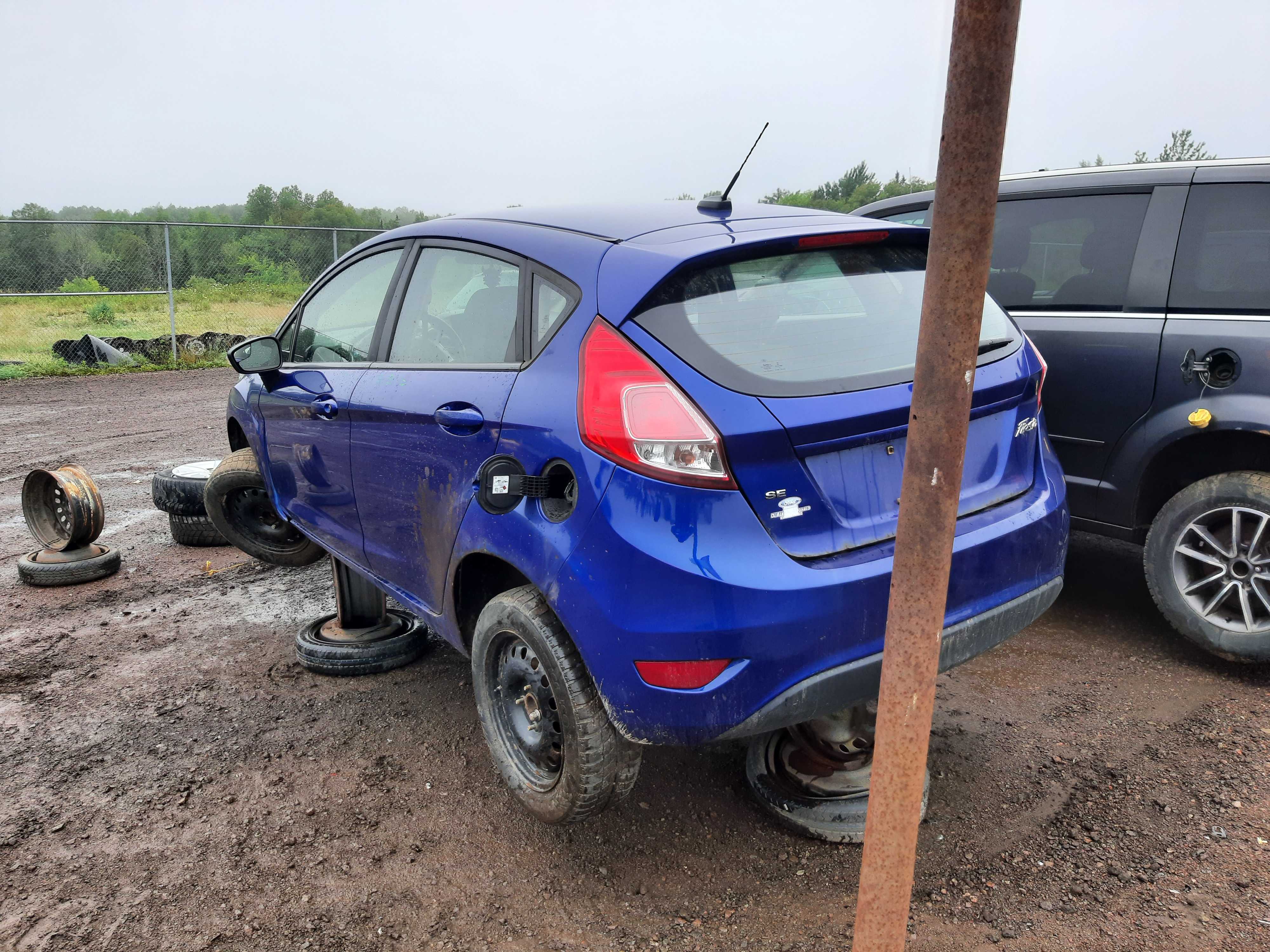 FORD FIESTA 2015