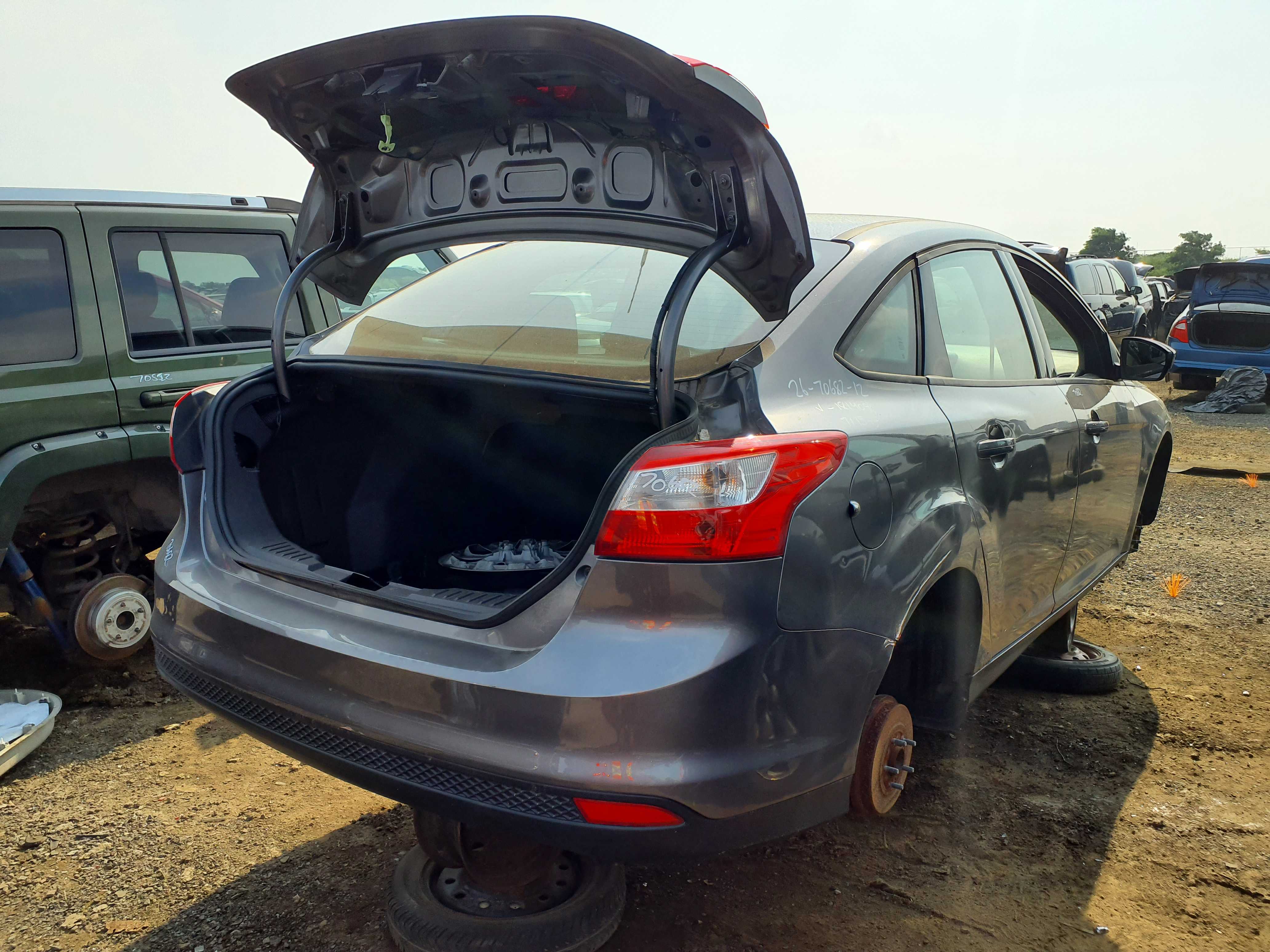 FORD FOCUS 2012