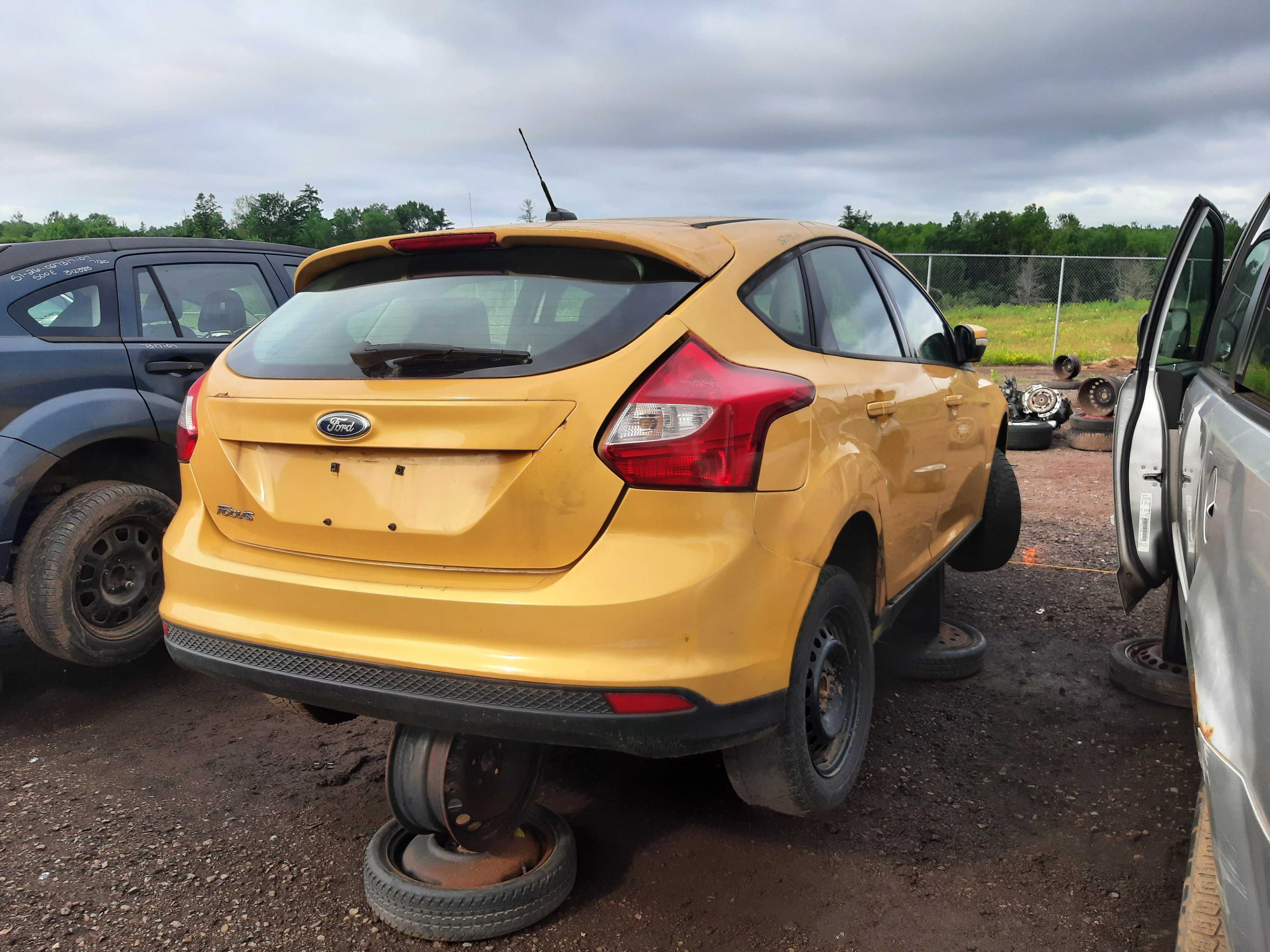 FORD FOCUS 2012