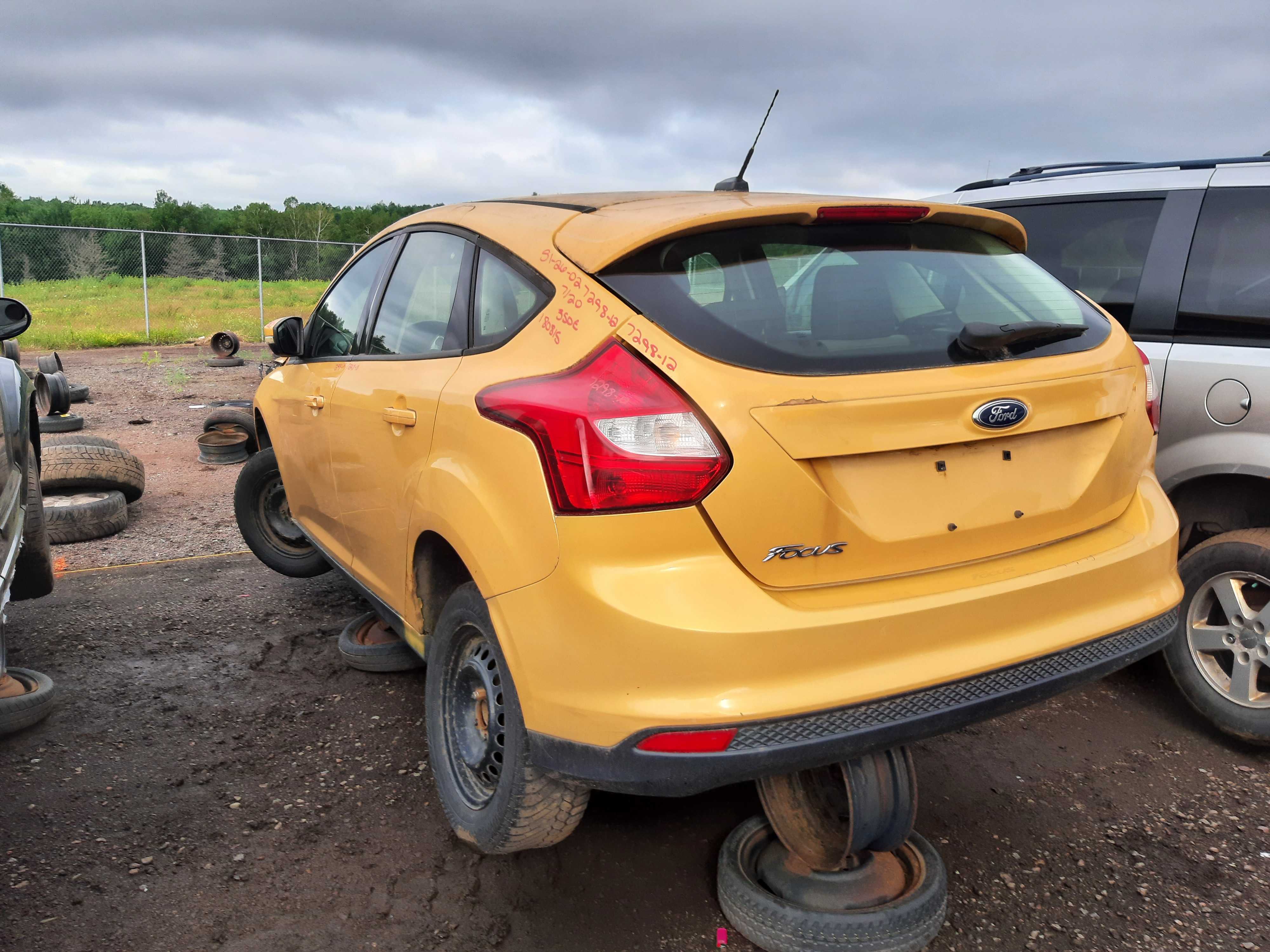 FORD FOCUS 2012