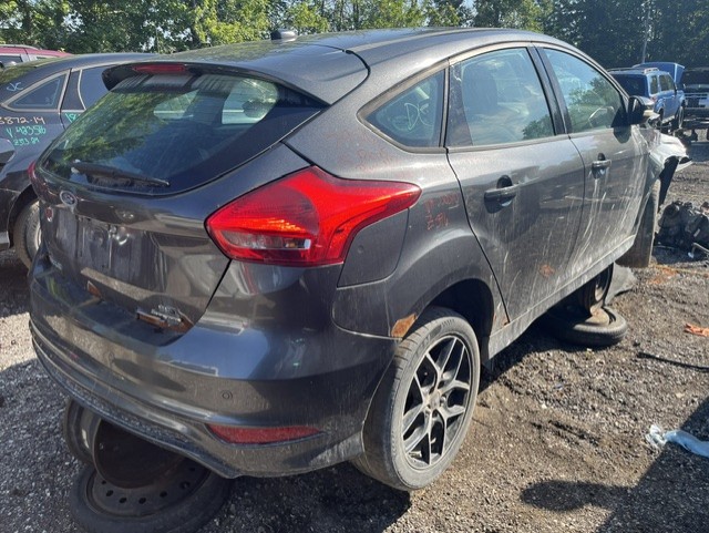 FORD FOCUS 2015