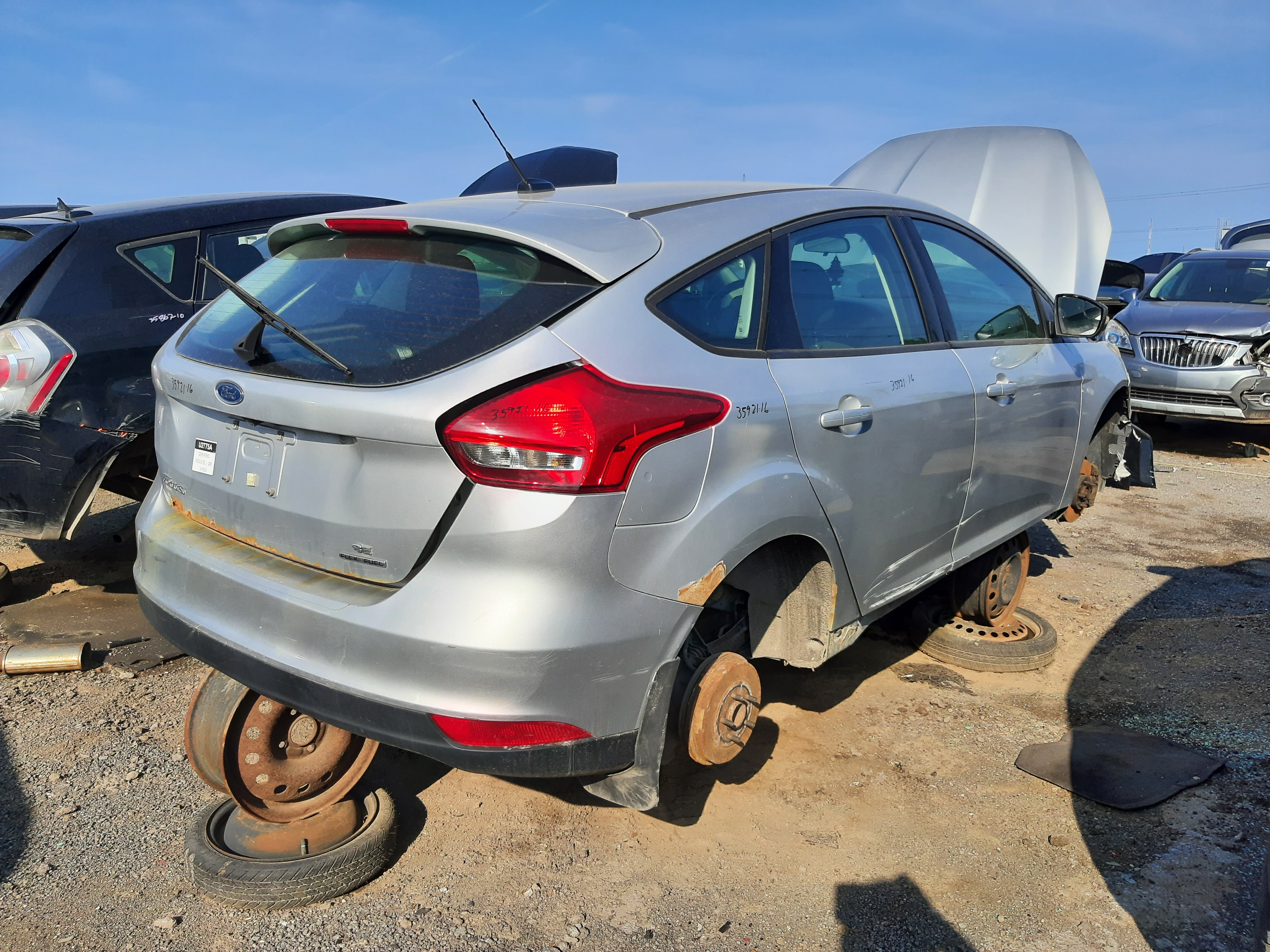 FORD FOCUS 2016