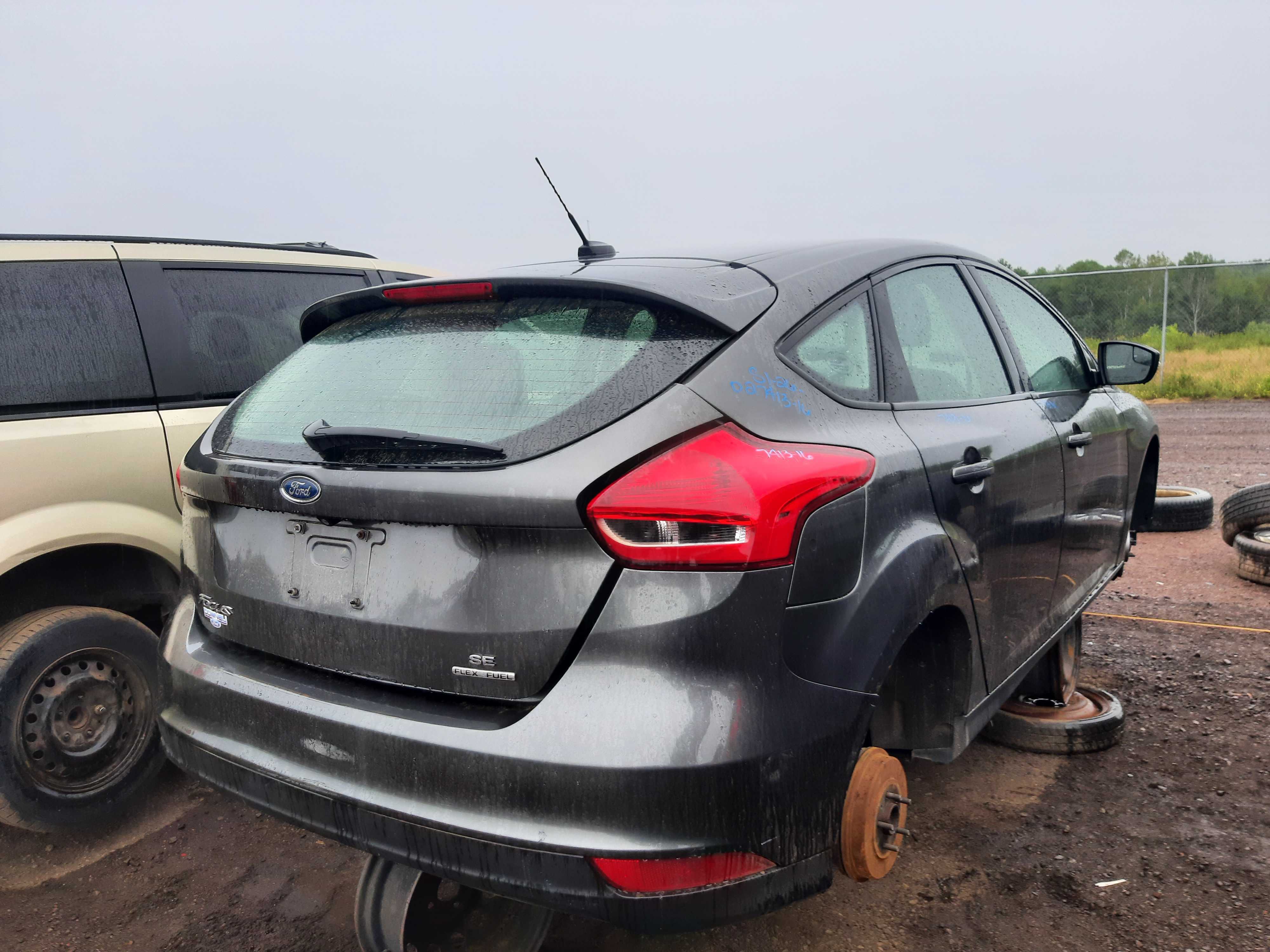 FORD FOCUS 2016