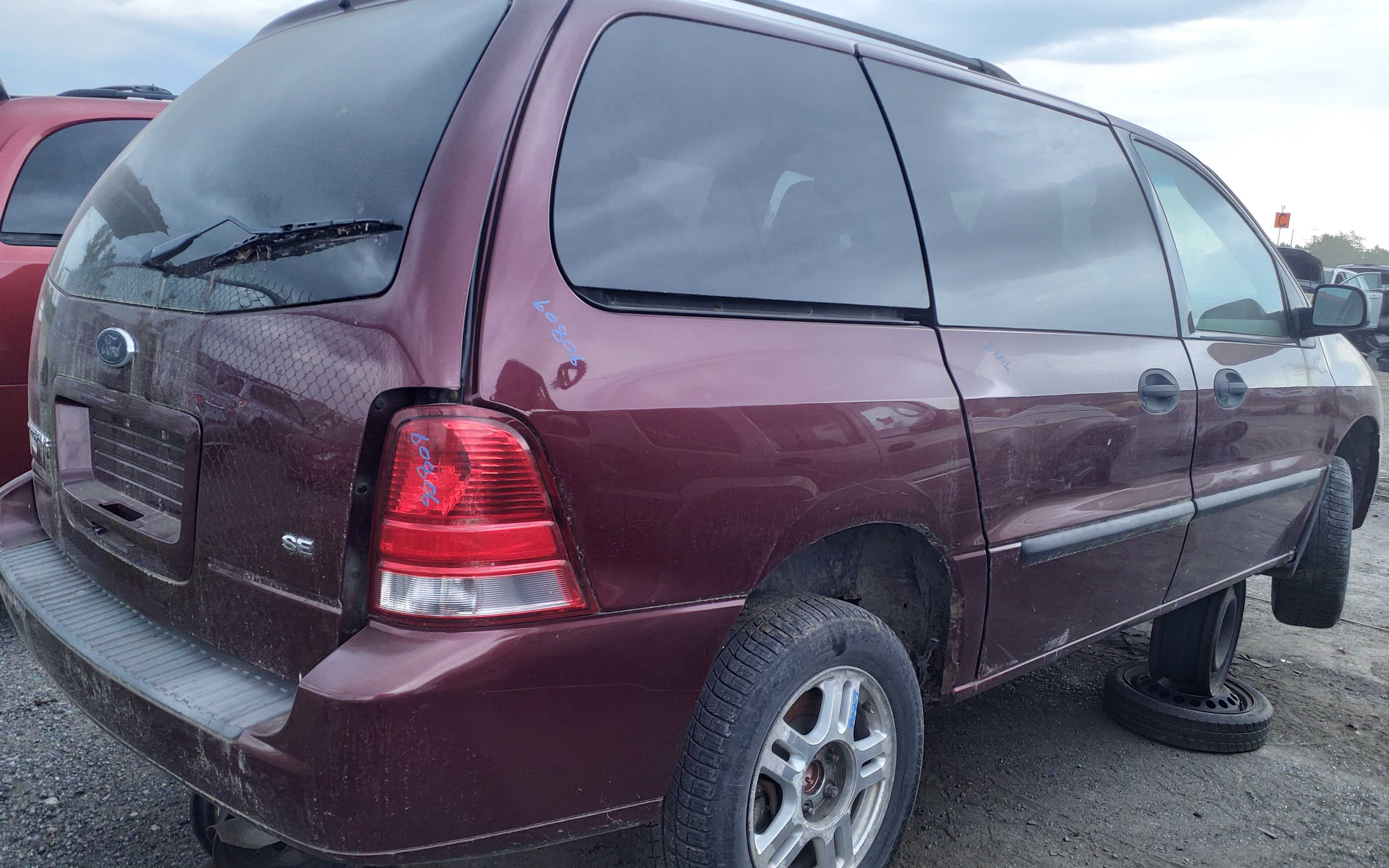 FORD FREESTAR 2006
