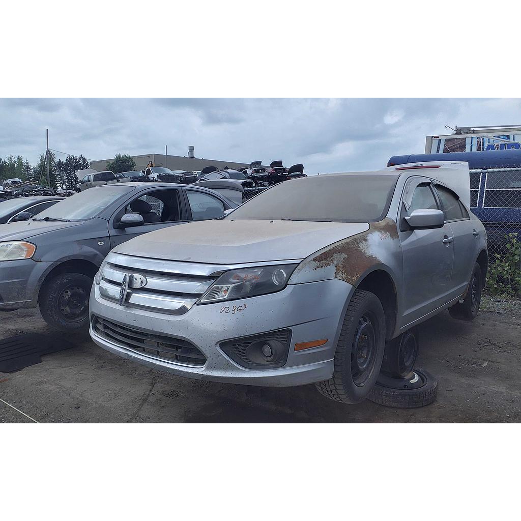 FORD FUSION 2010