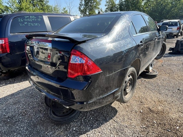 FORD FUSION 2010