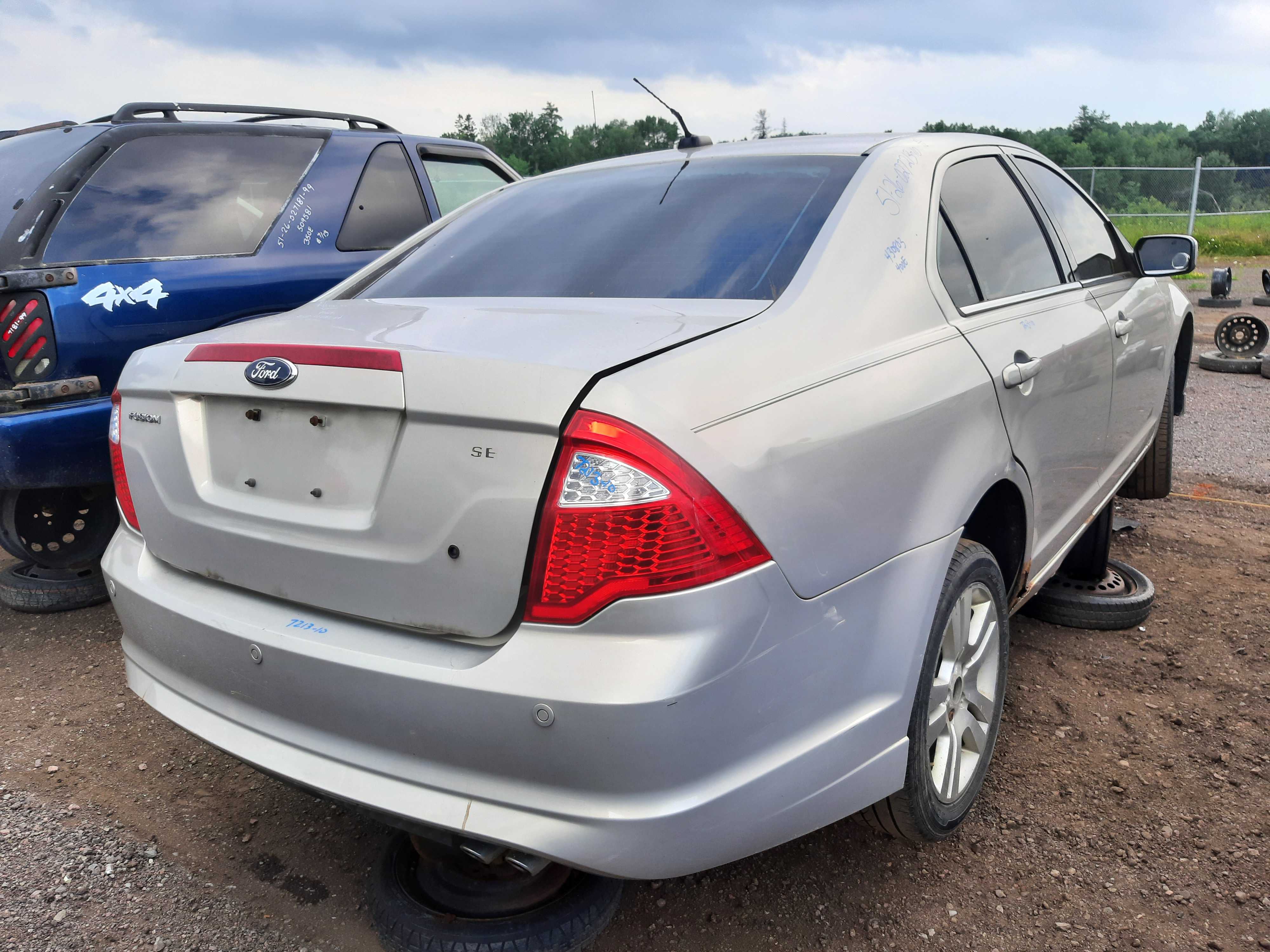 FORD FUSION 2010