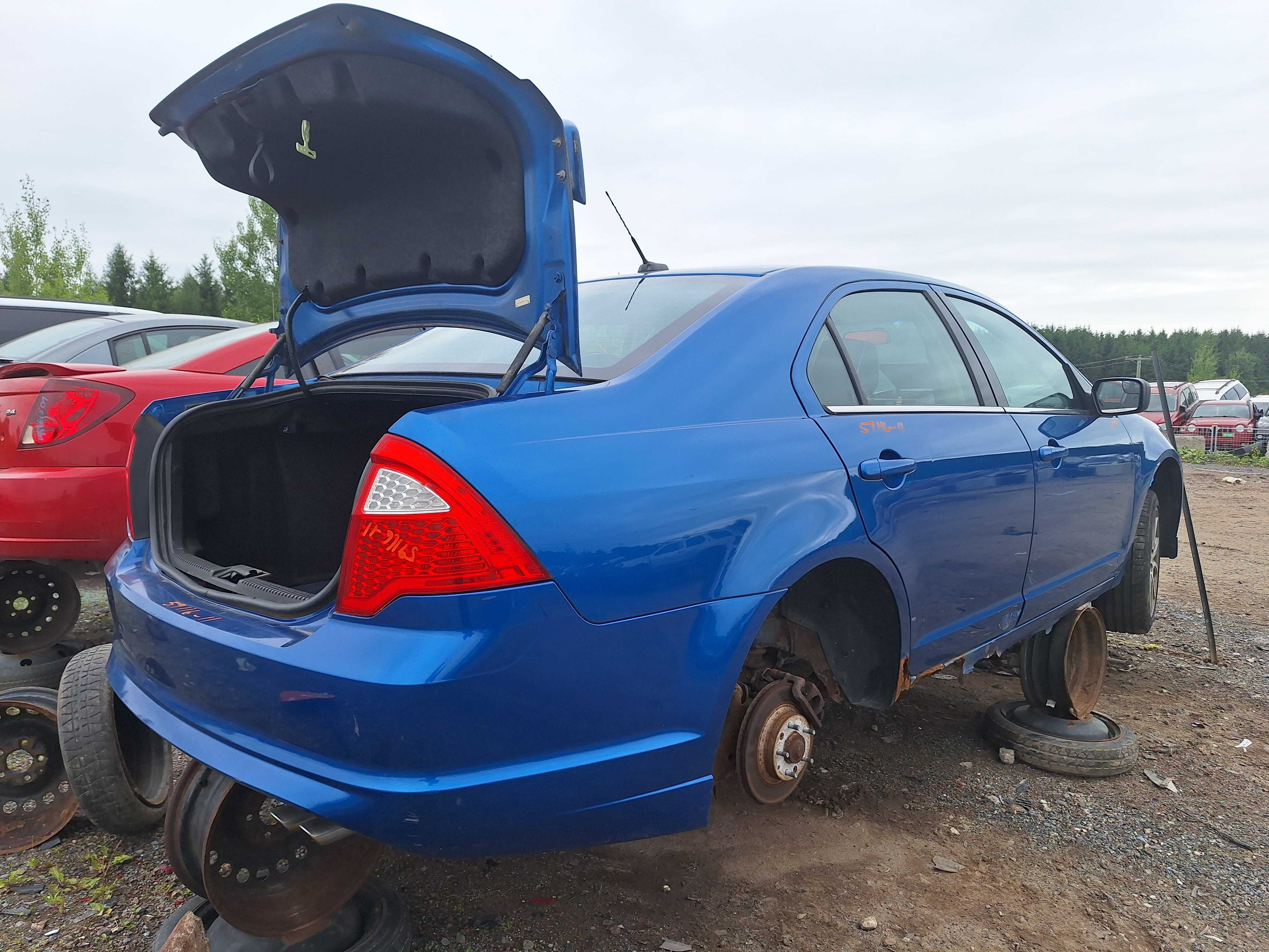 FORD FUSION 2011