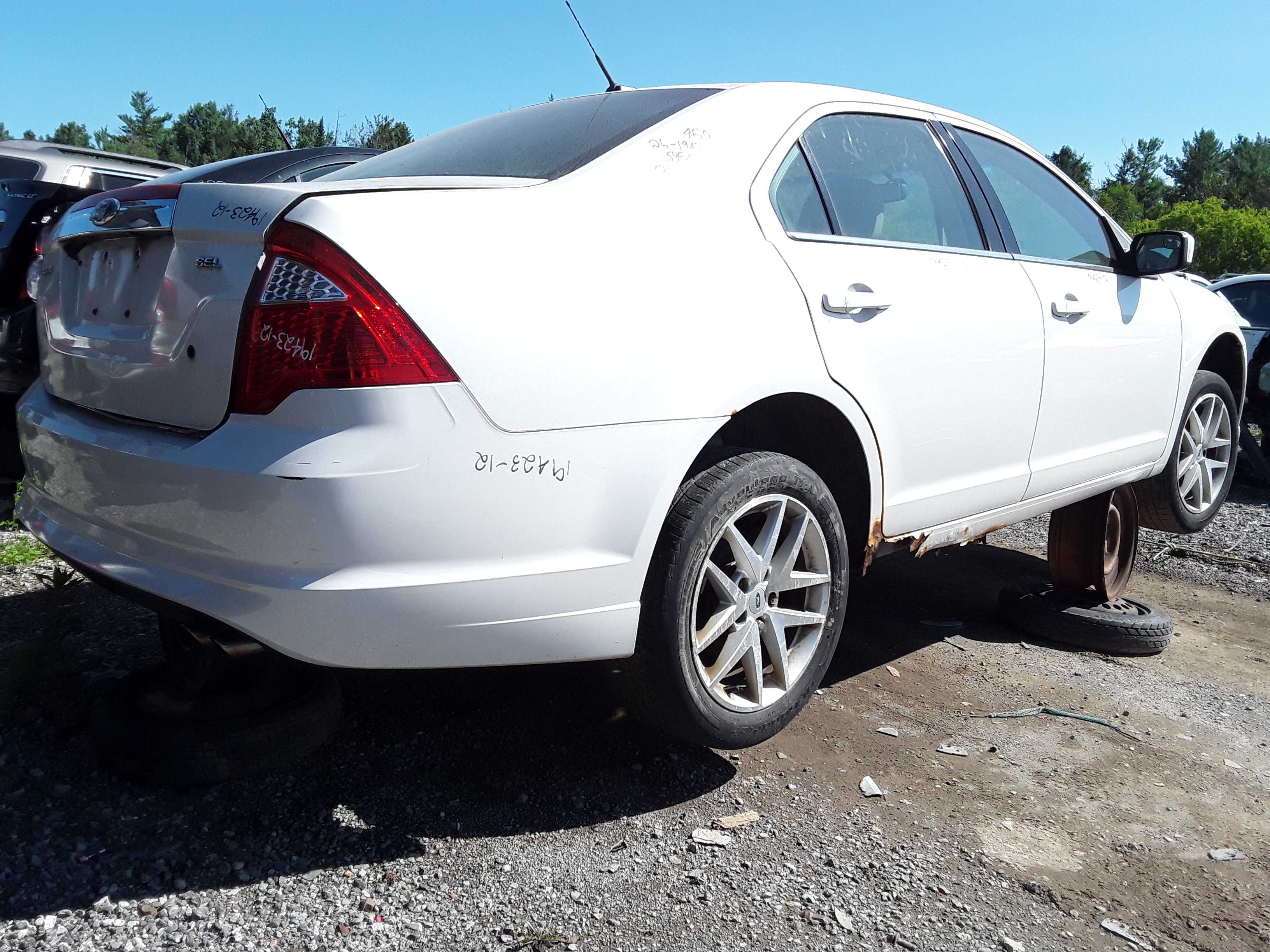 FORD FUSION 2012