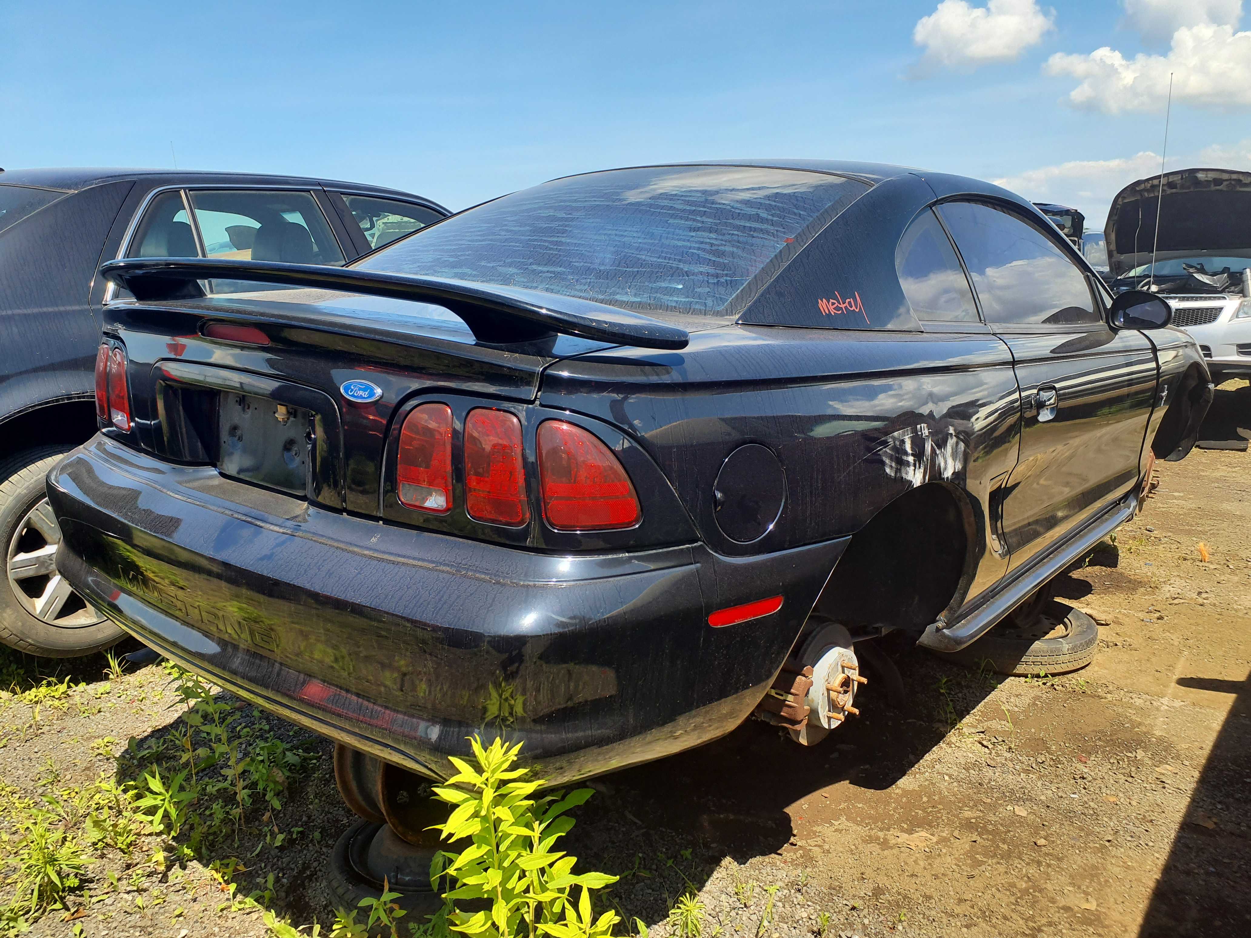 FORD MUSTANG 1997