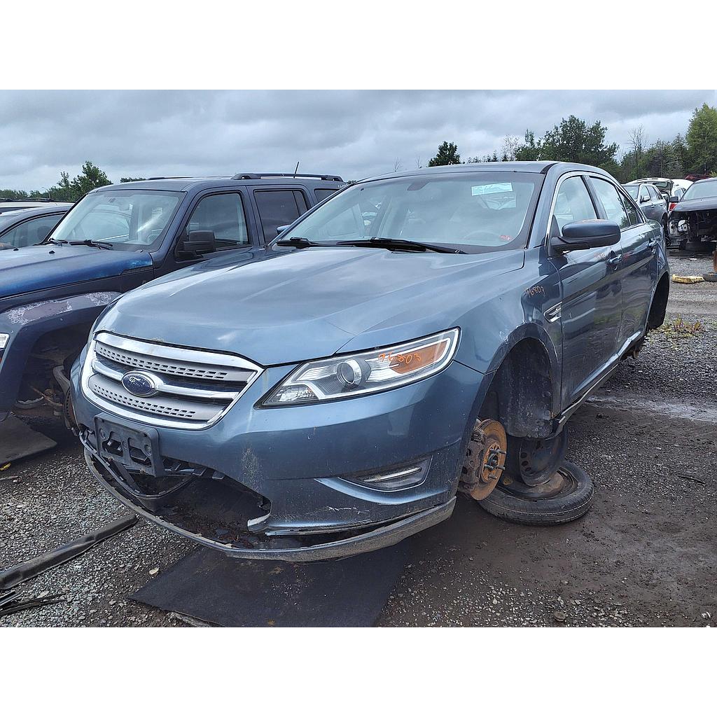 FORD TAURUS 2010
