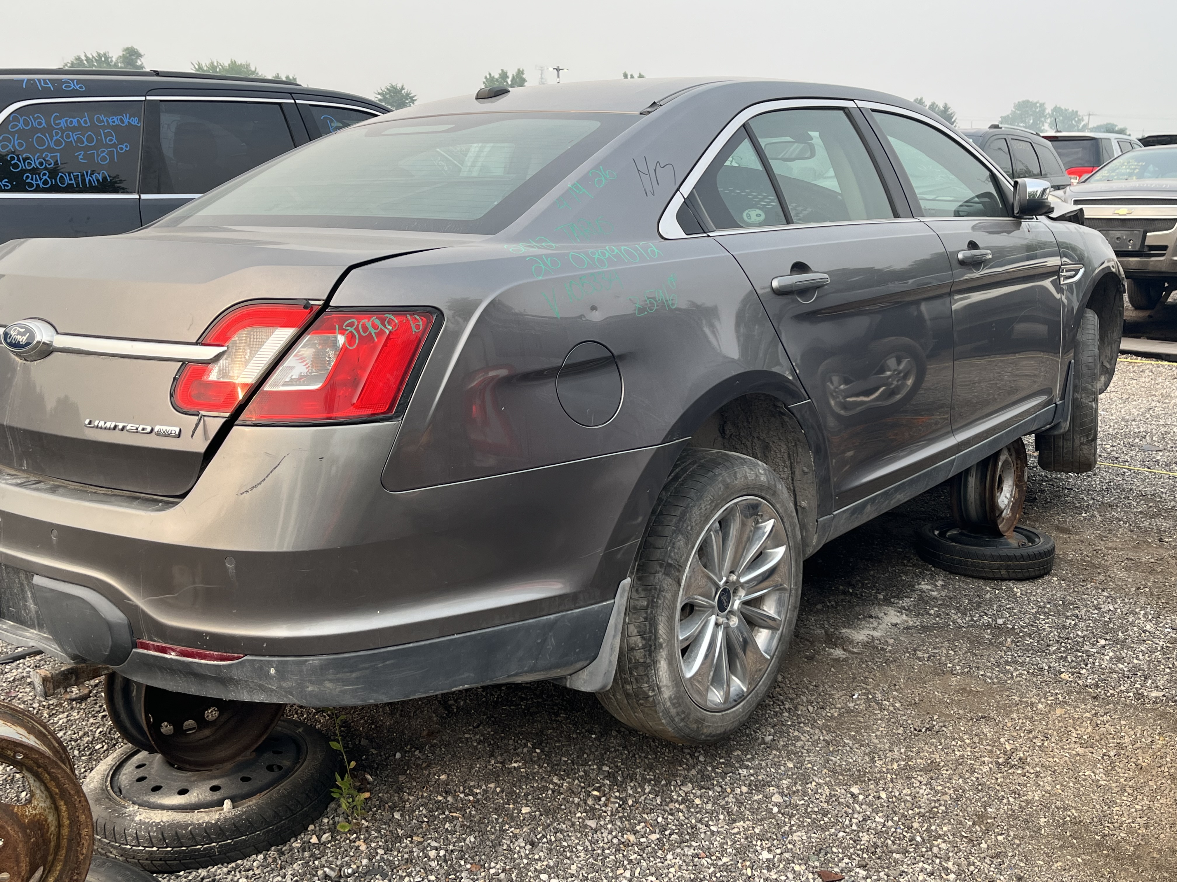 FORD TAURUS 2012