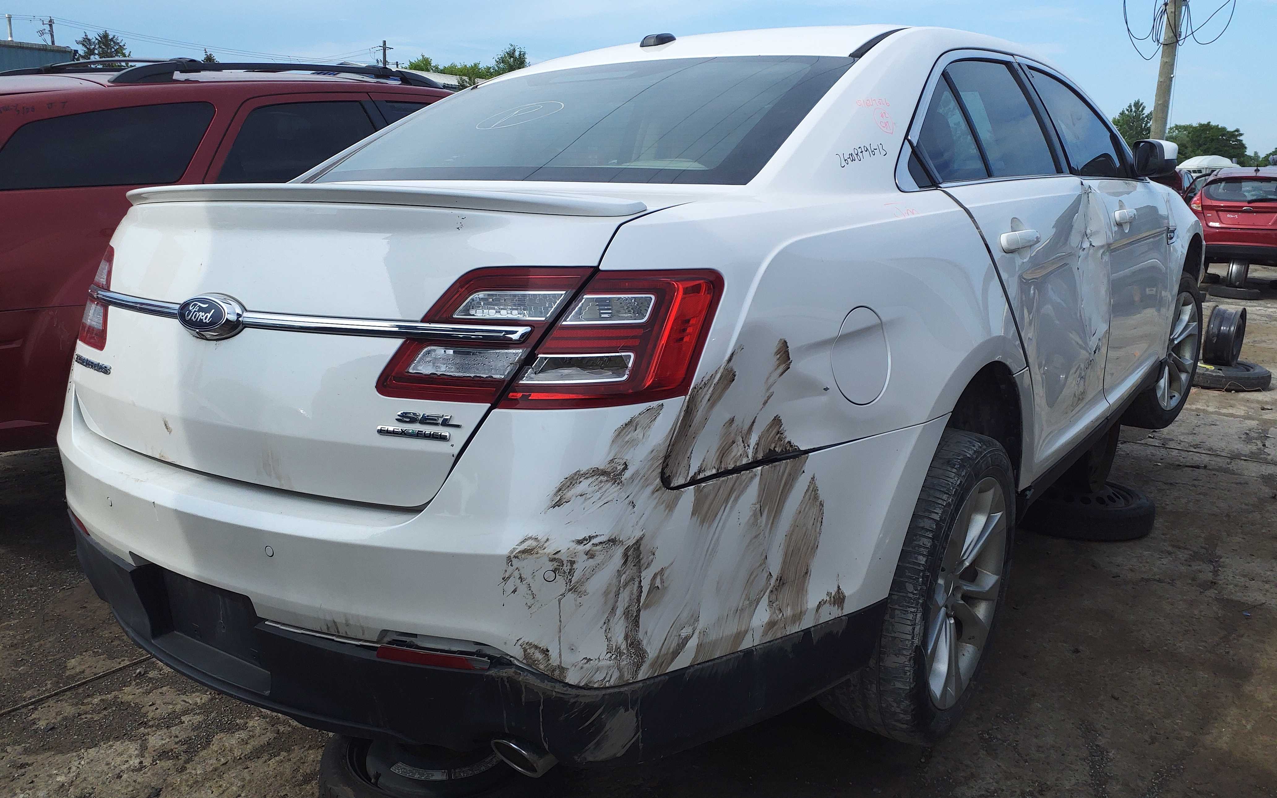FORD TAURUS 2013