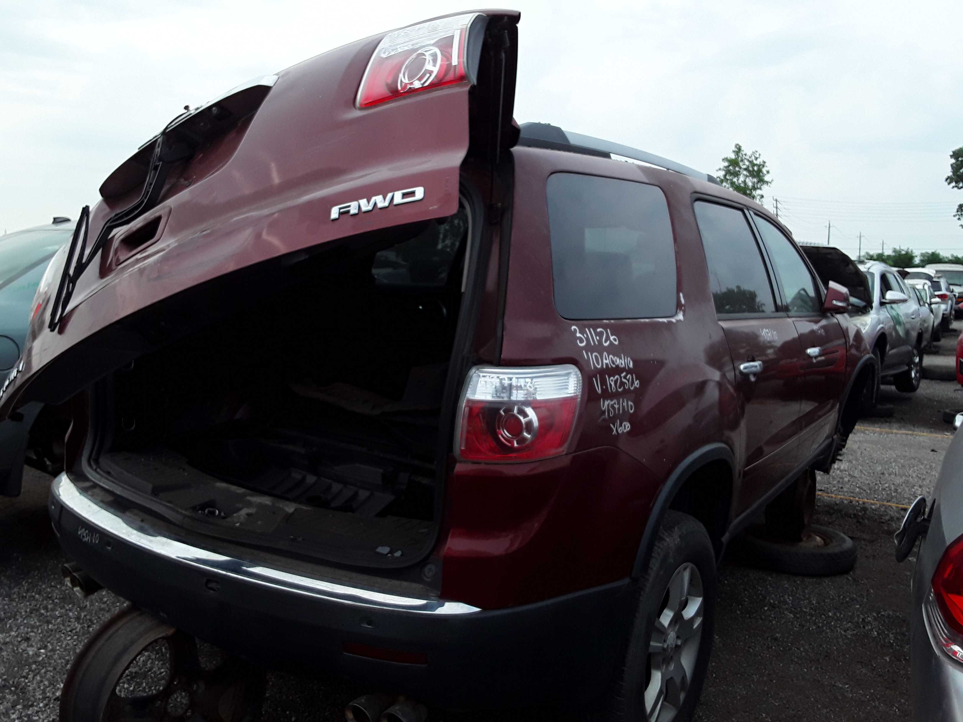 GMC ACADIA 2010