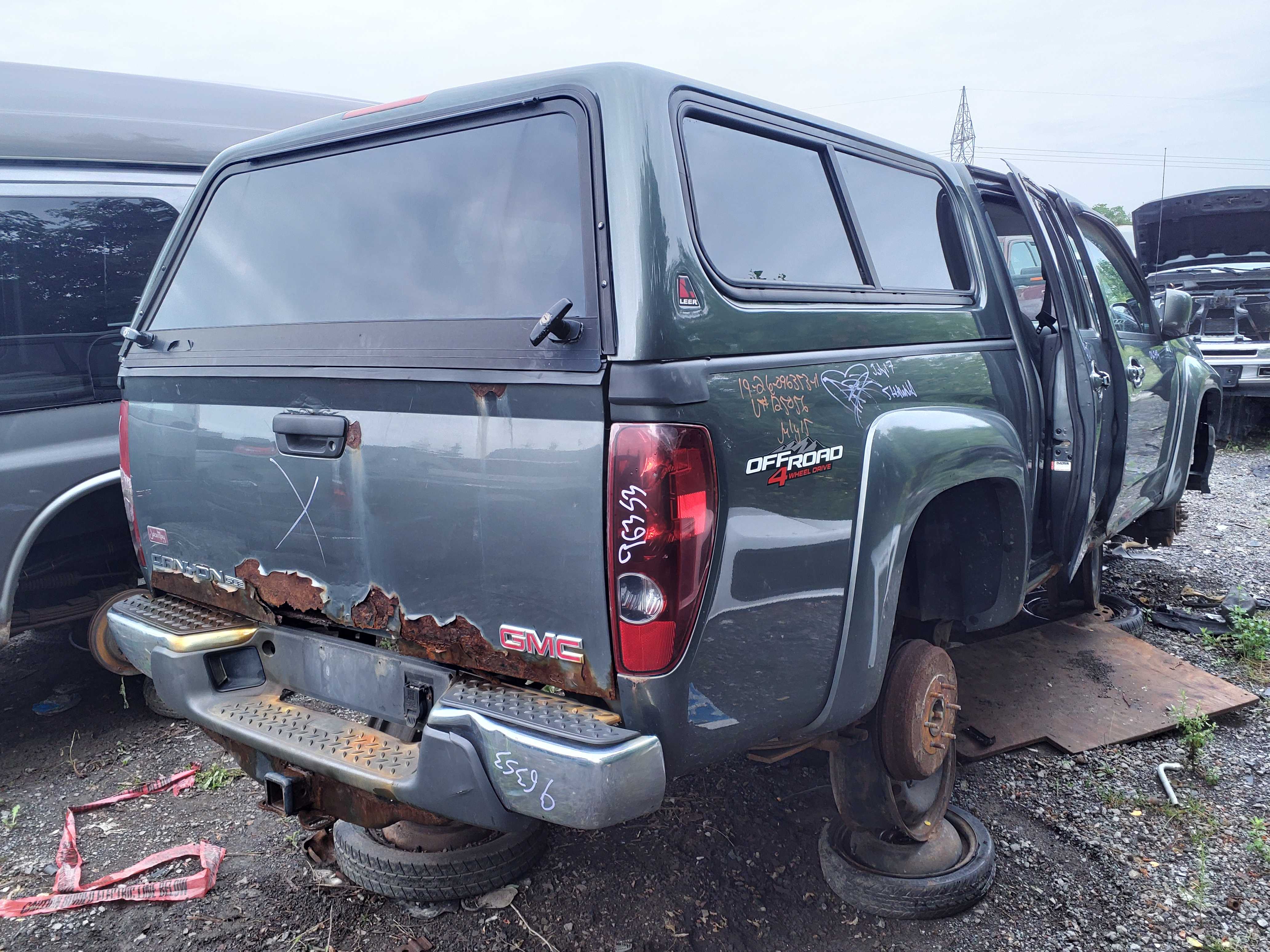 GMC CANYON 2011