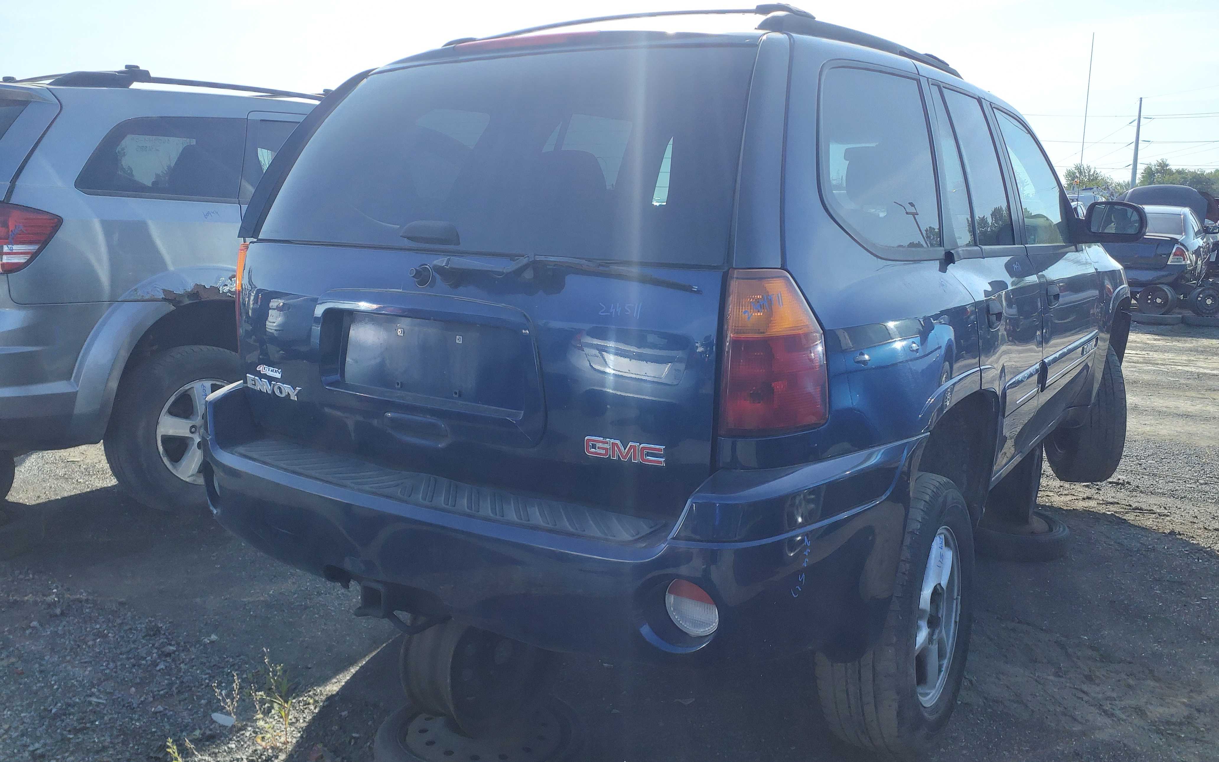 GMC ENVOY 2004