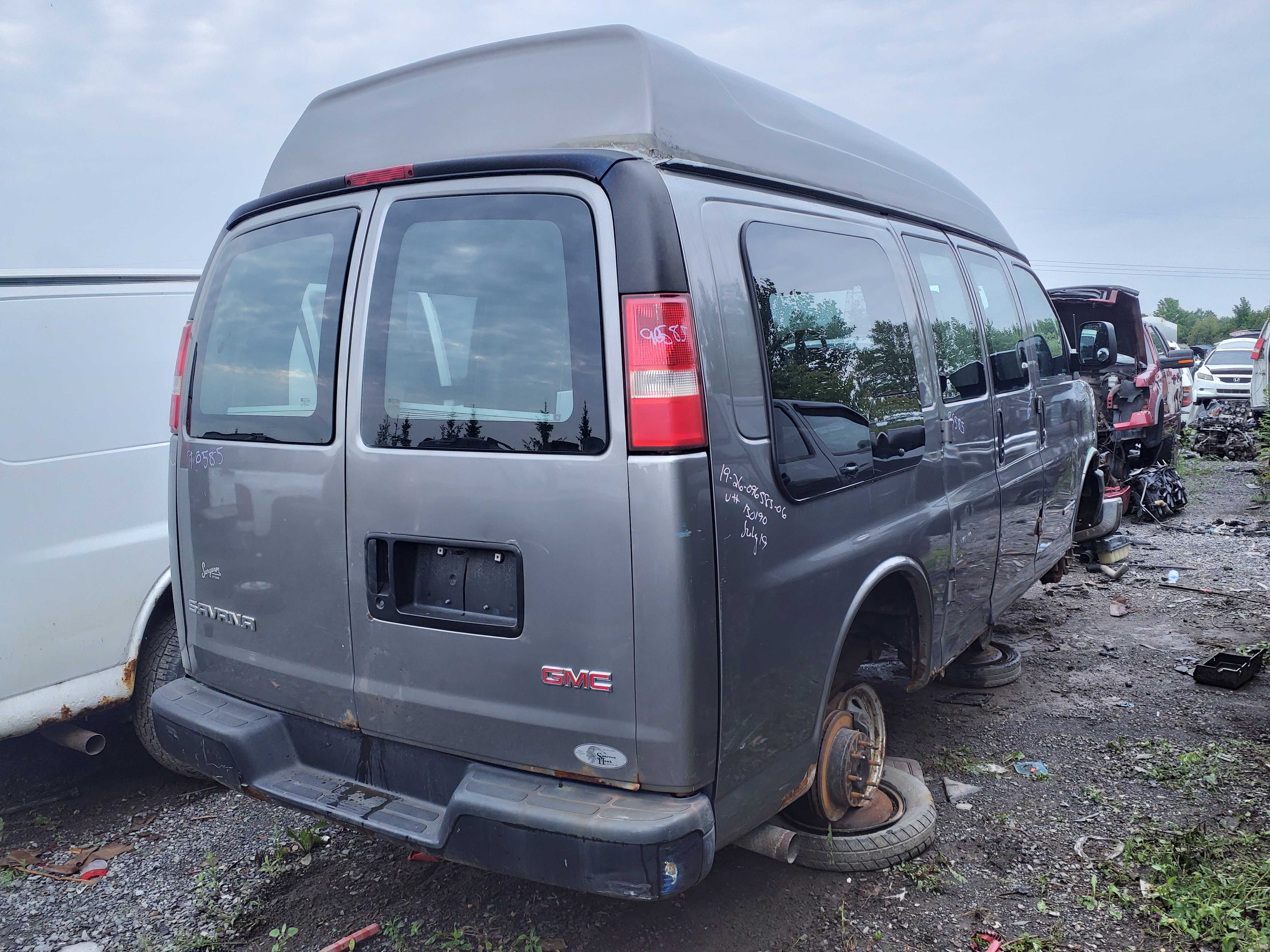 GMC SAVANA CARGO 2006
