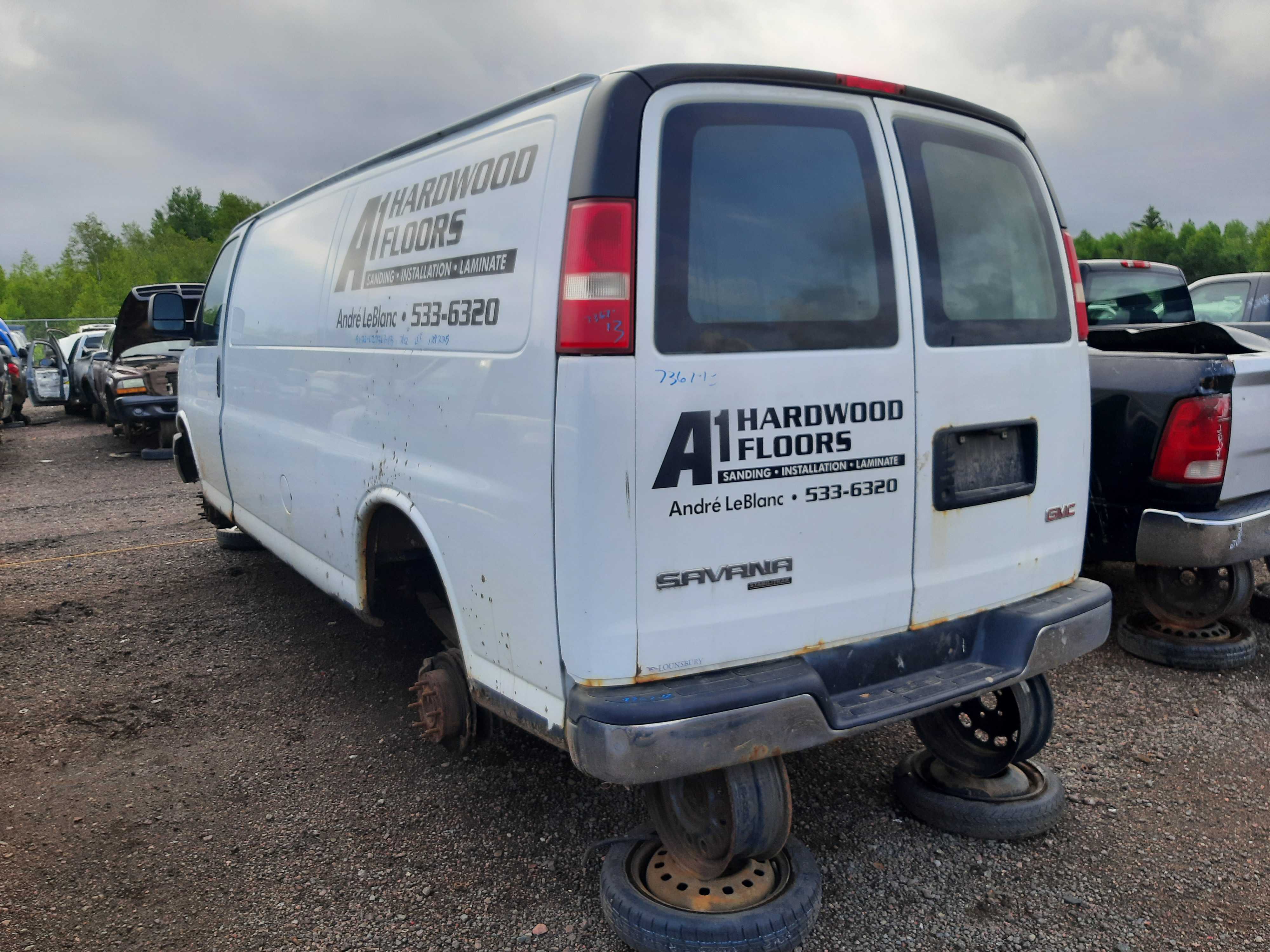 GMC SAVANA CARGO 2013