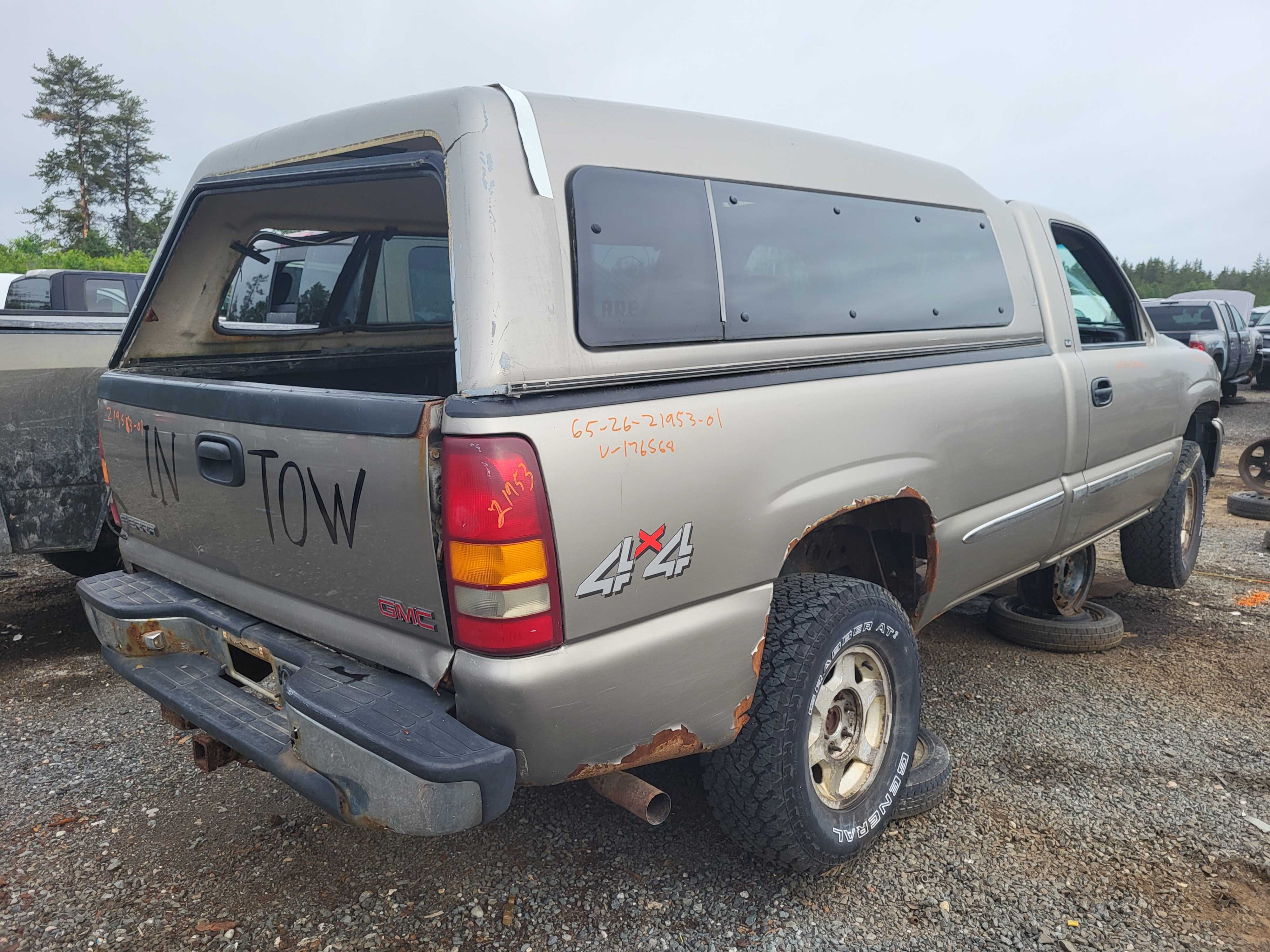 GMC SIERRA 1500 2001