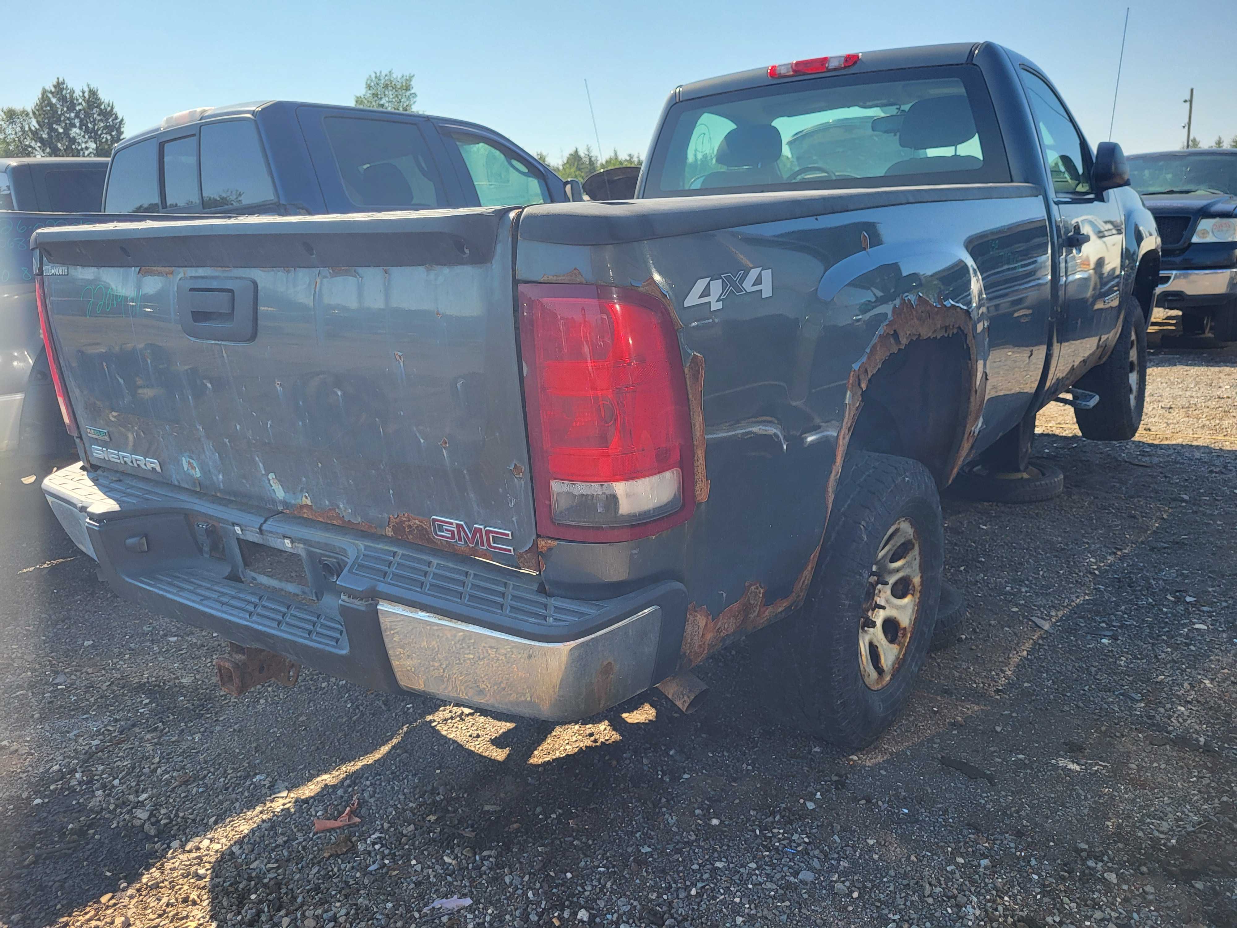 GMC SIERRA 1500 2011