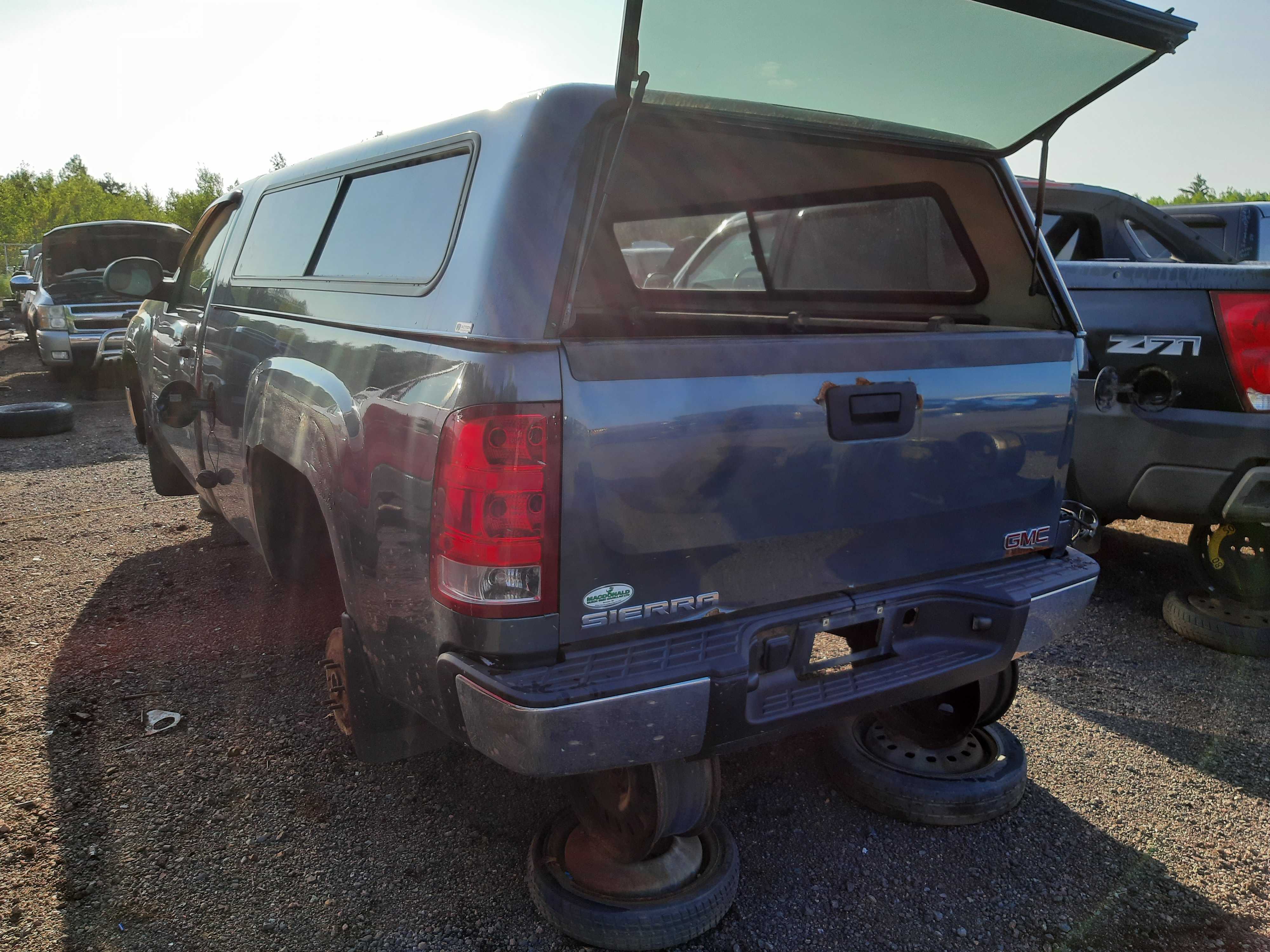 GMC SIERRA 1500 2011