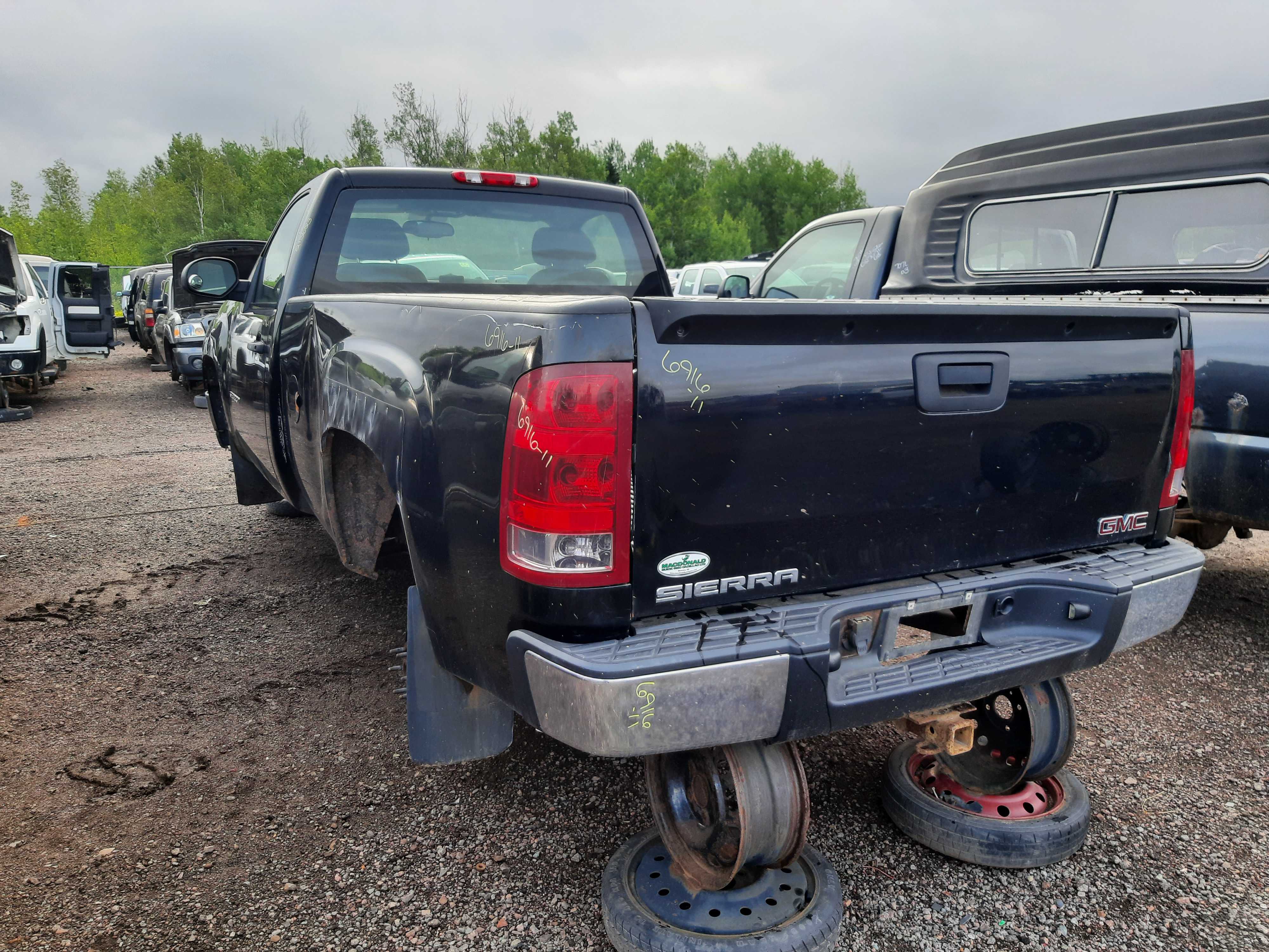 GMC SIERRA 1500 2011