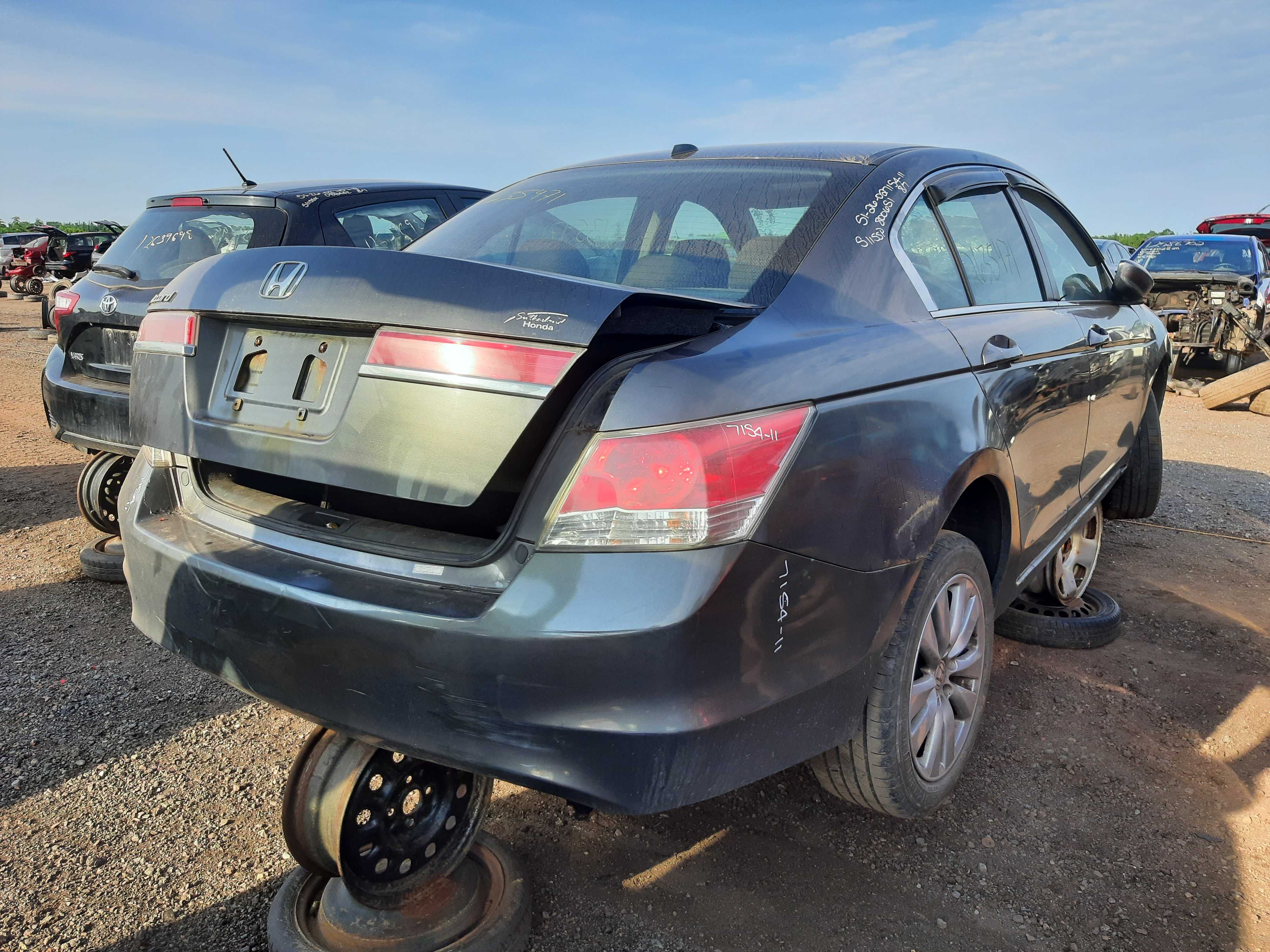HONDA ACCORD 2011
