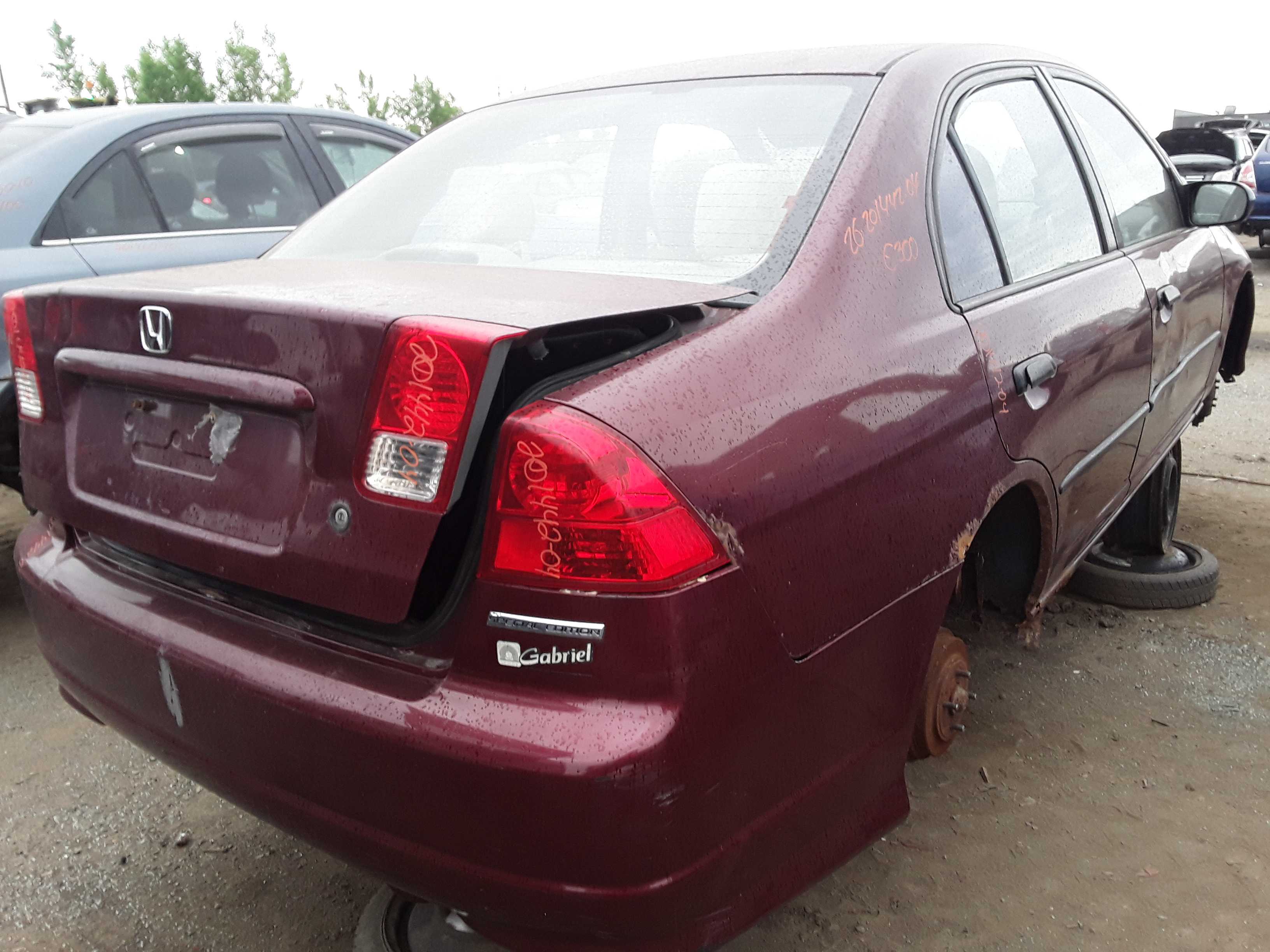 HONDA CIVIC 2004