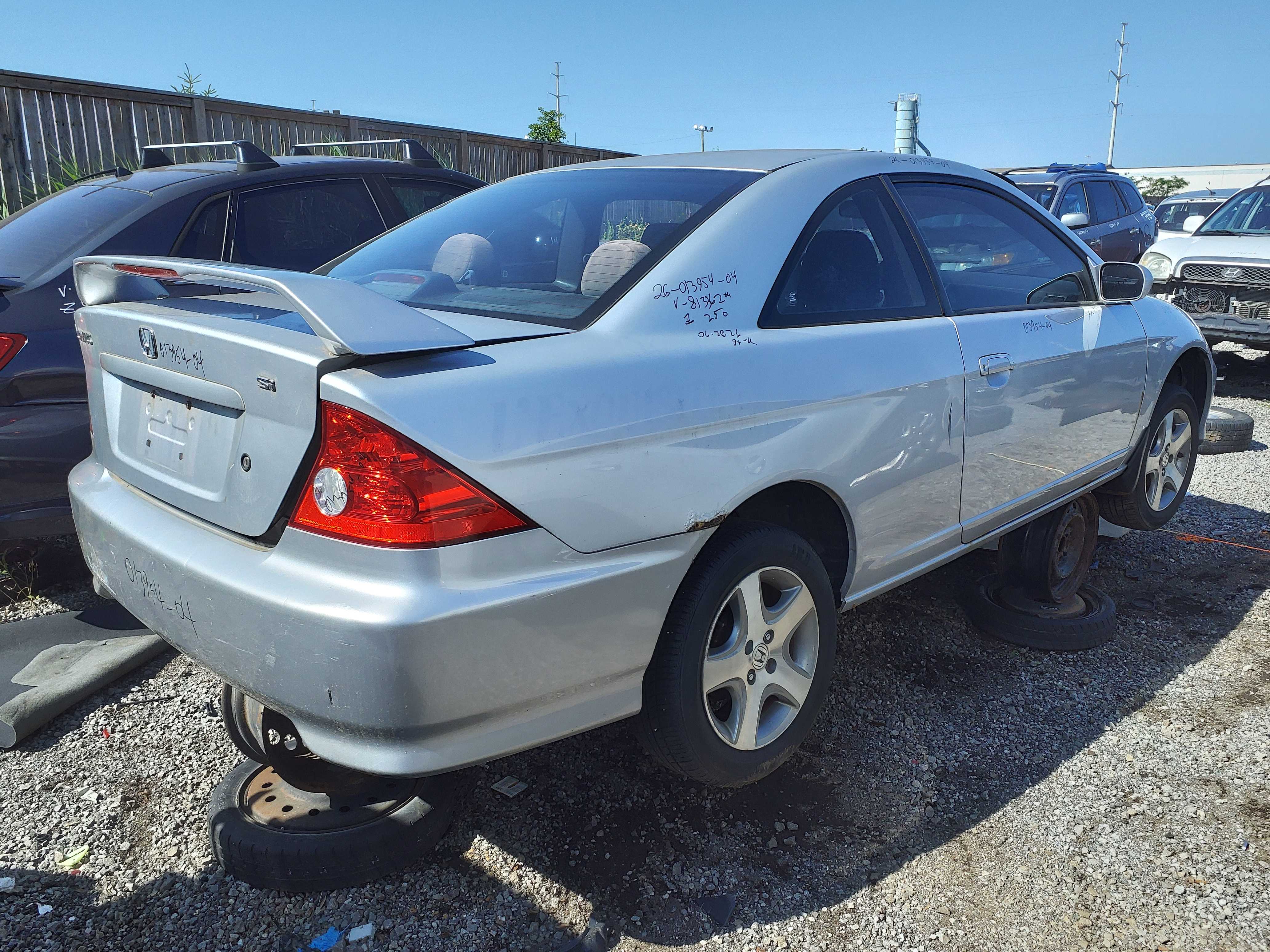 HONDA CIVIC 2004