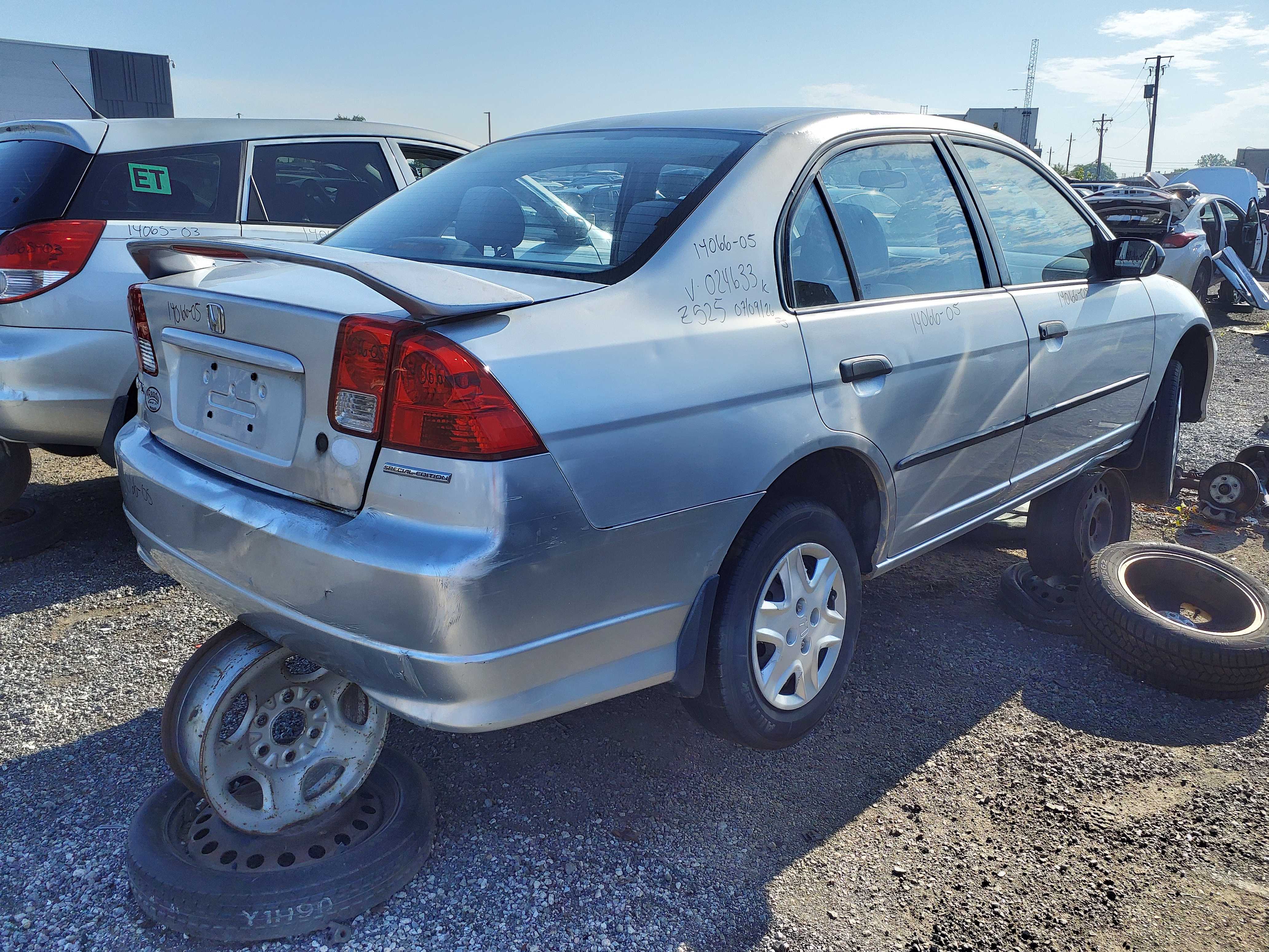 HONDA CIVIC 2005