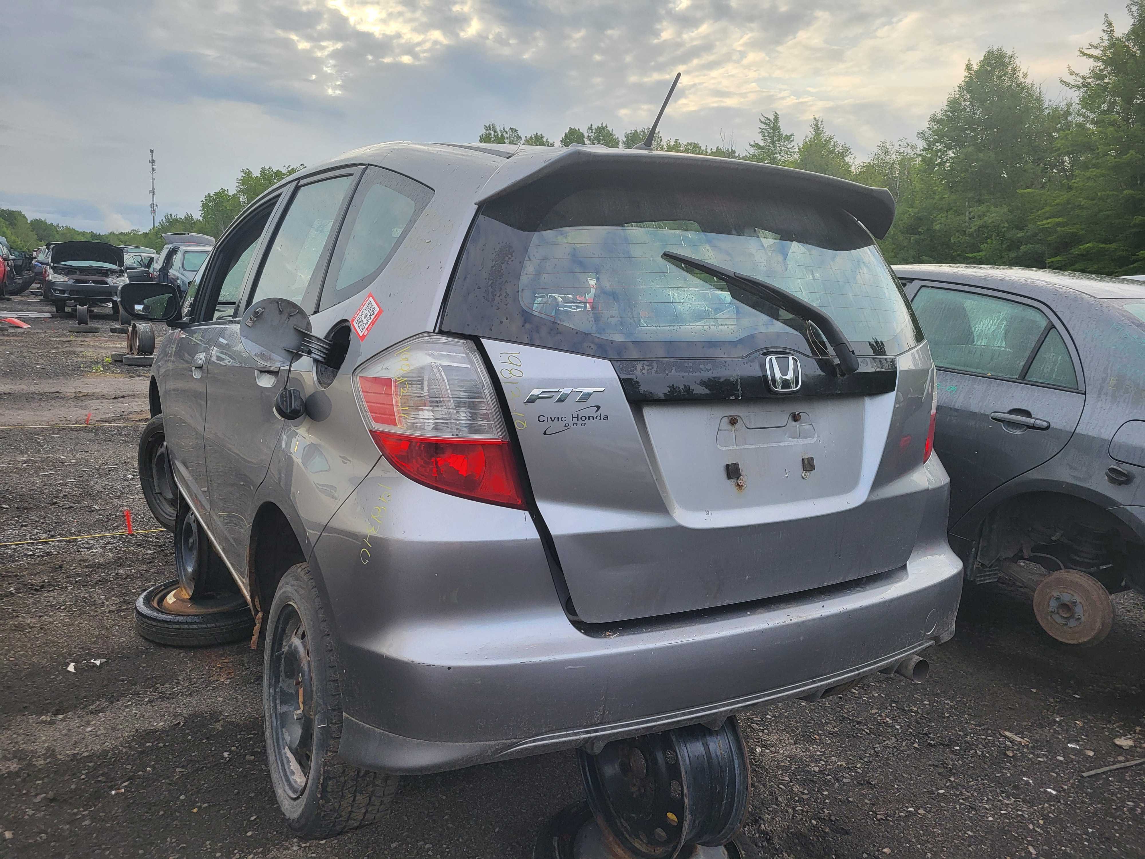 HONDA FIT 2010