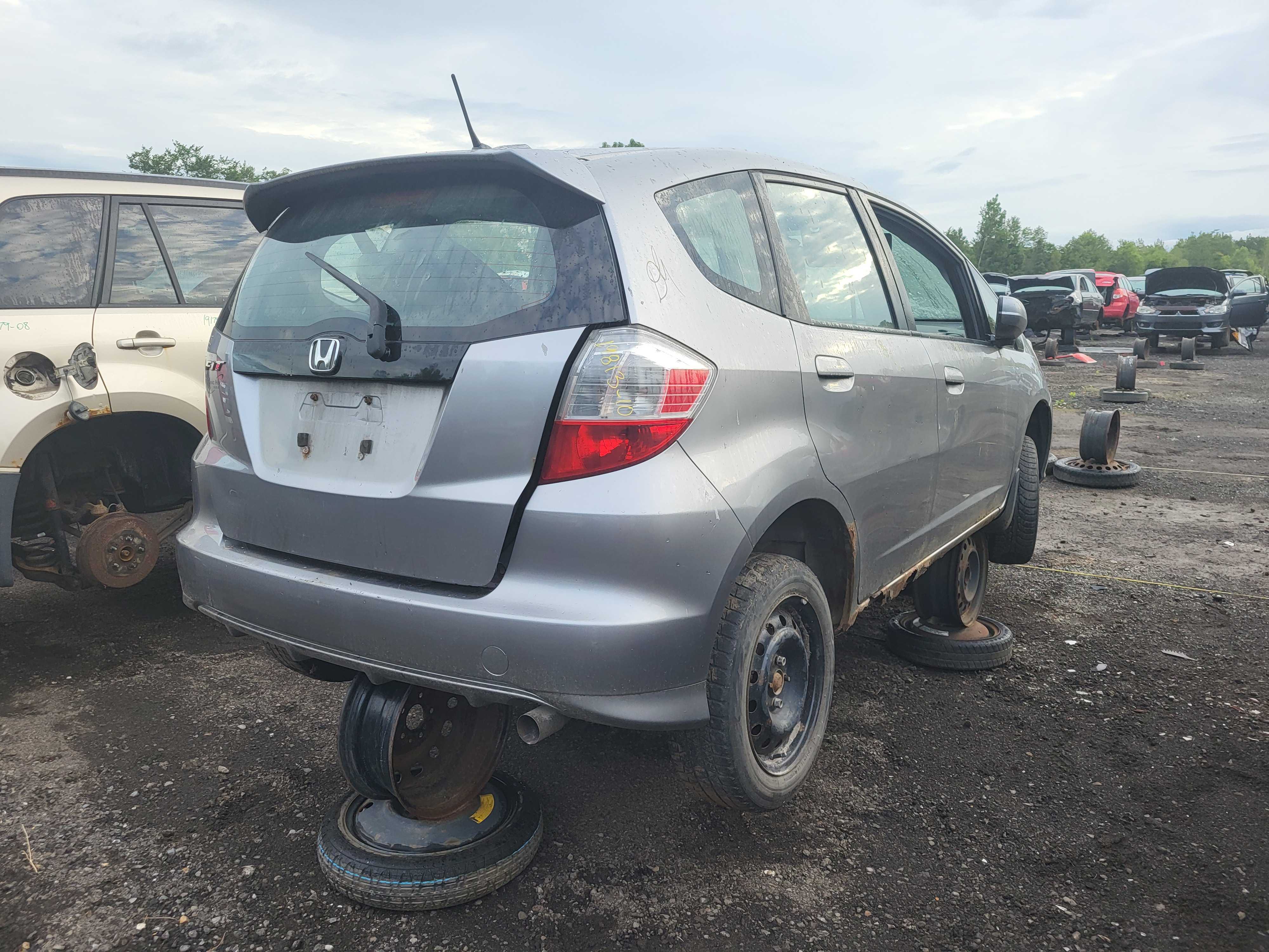 HONDA FIT 2010