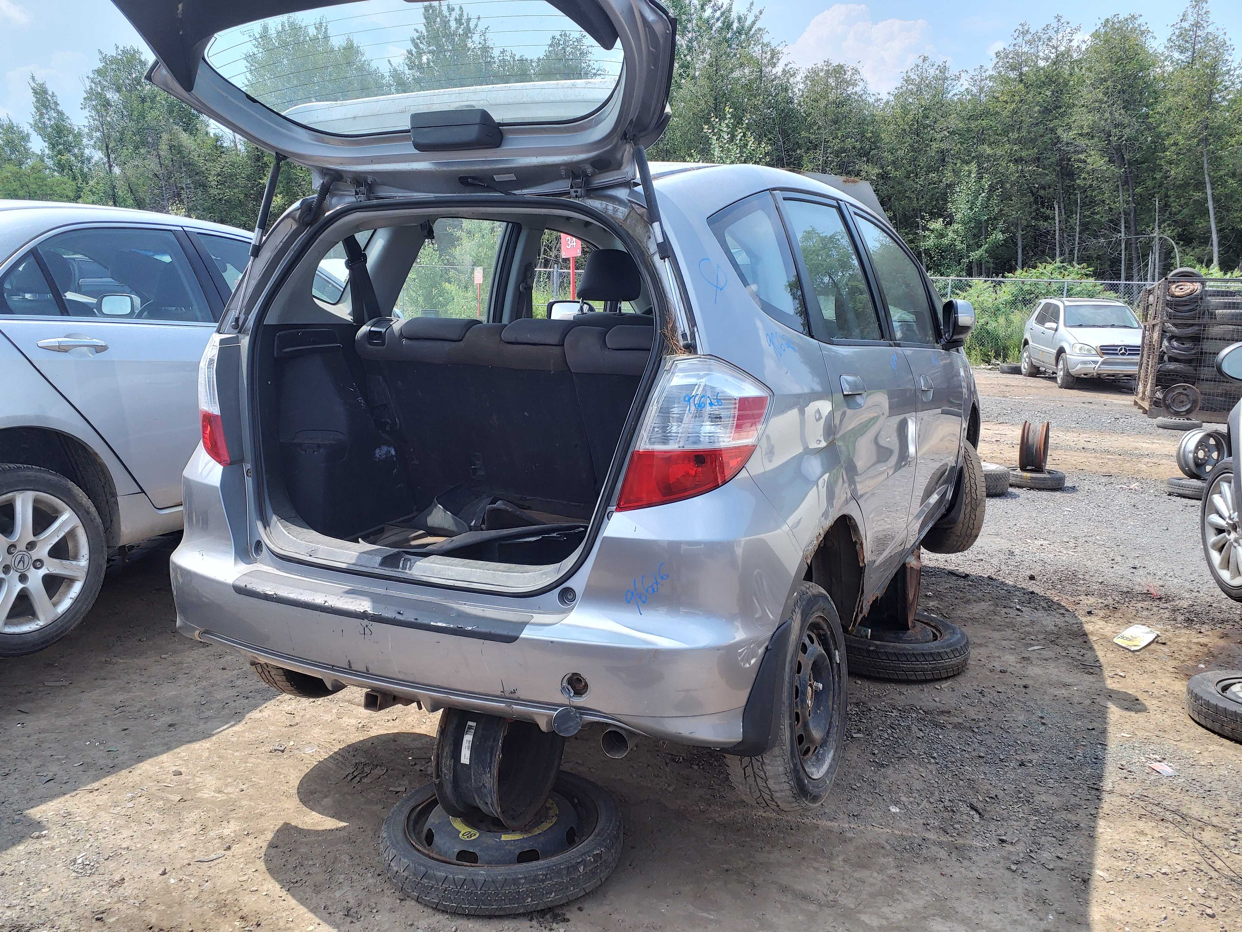 HONDA FIT 2010