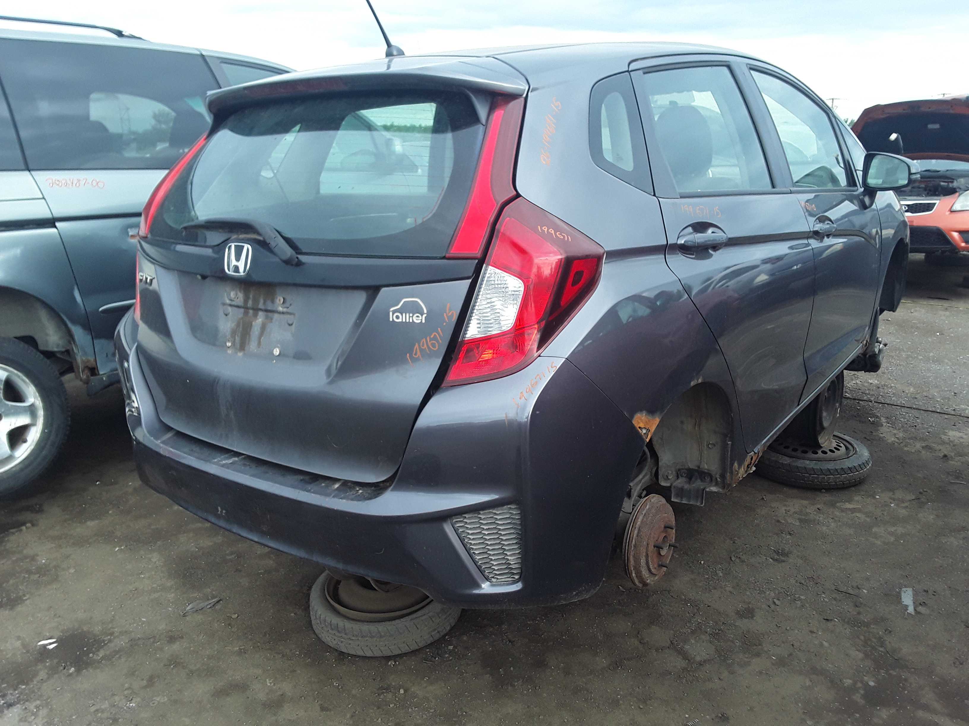 HONDA FIT 2015