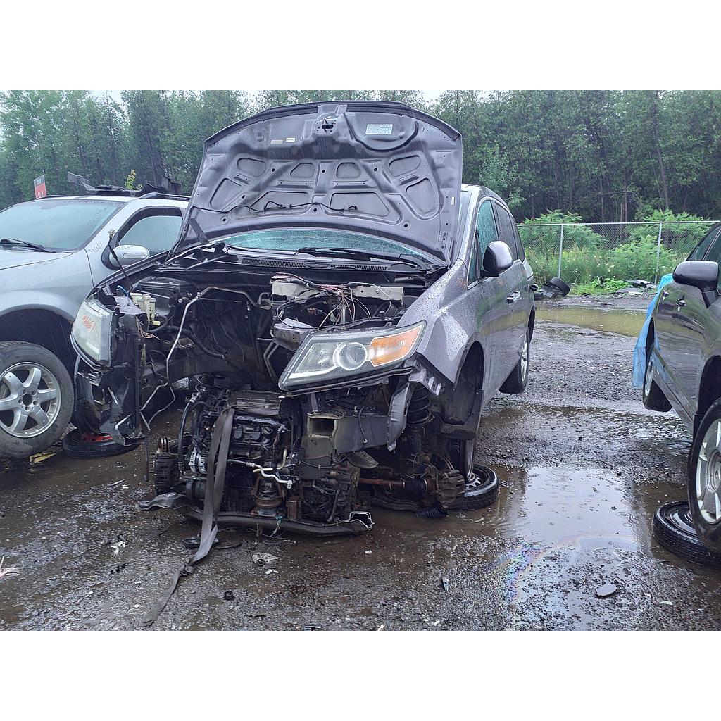 HONDA ODYSSEY 2015