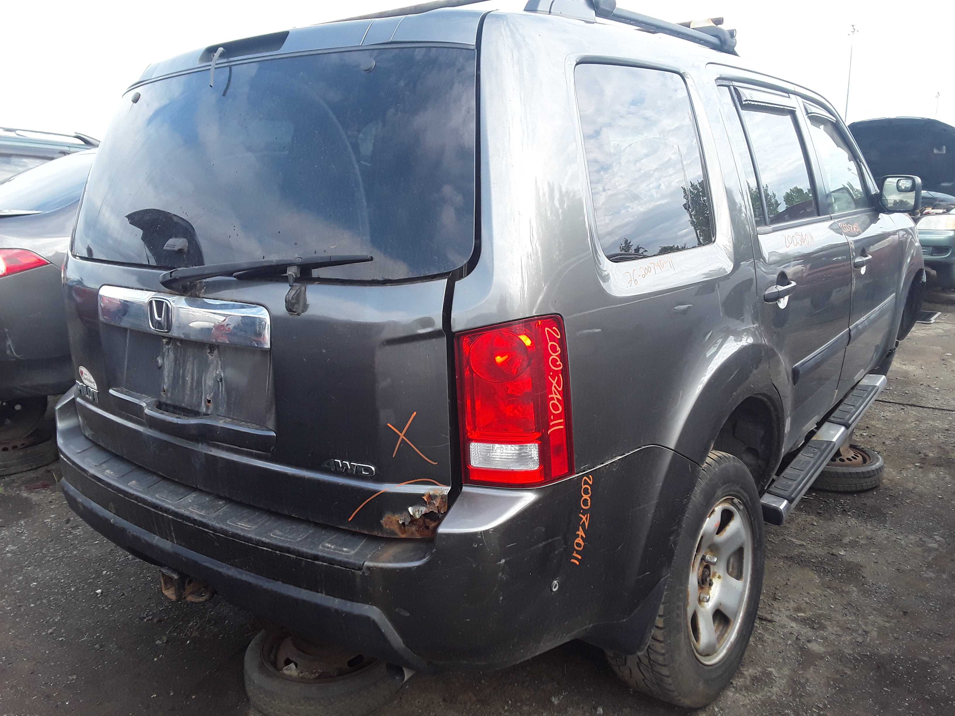 HONDA PILOT 2011