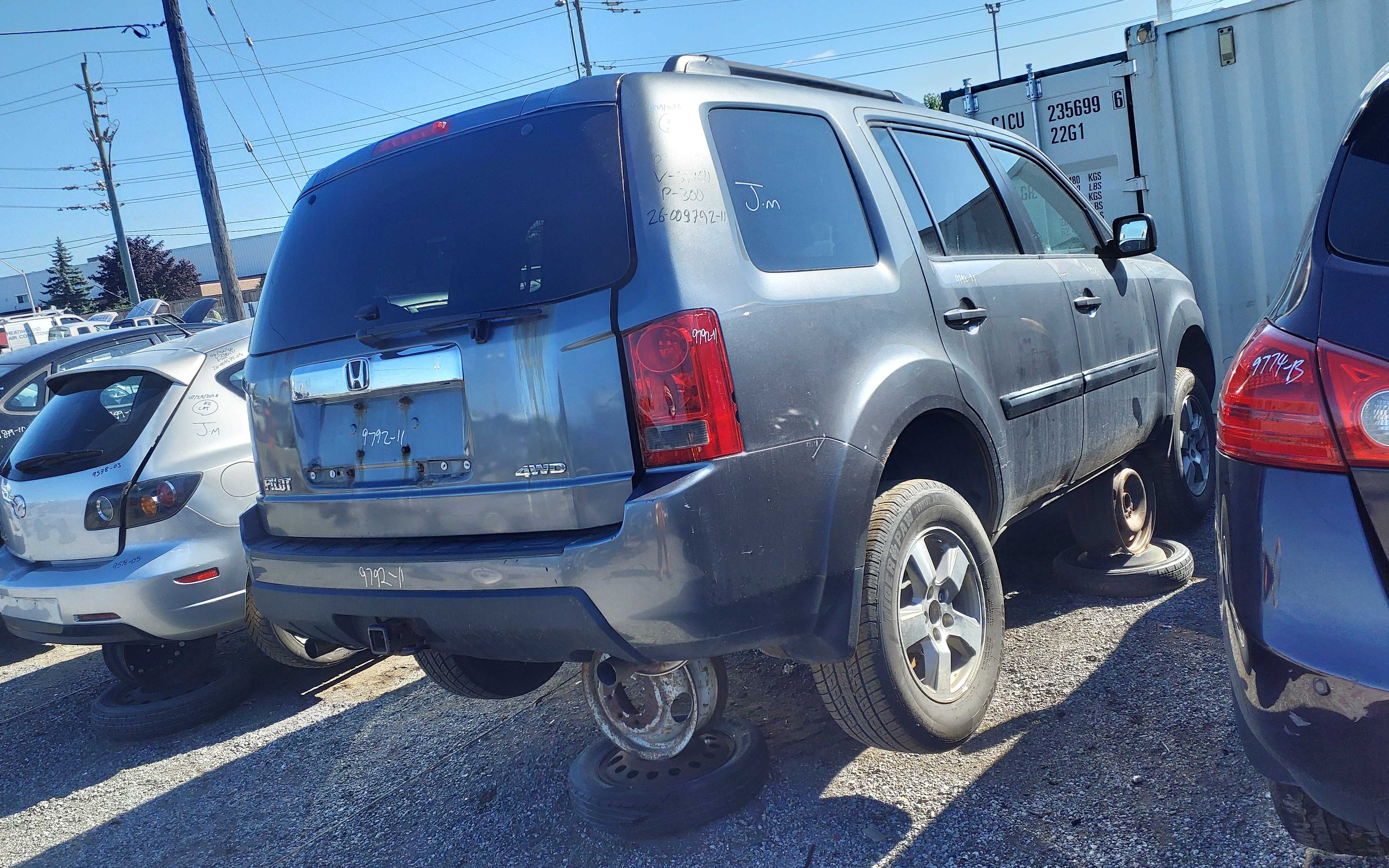 HONDA PILOT 2011