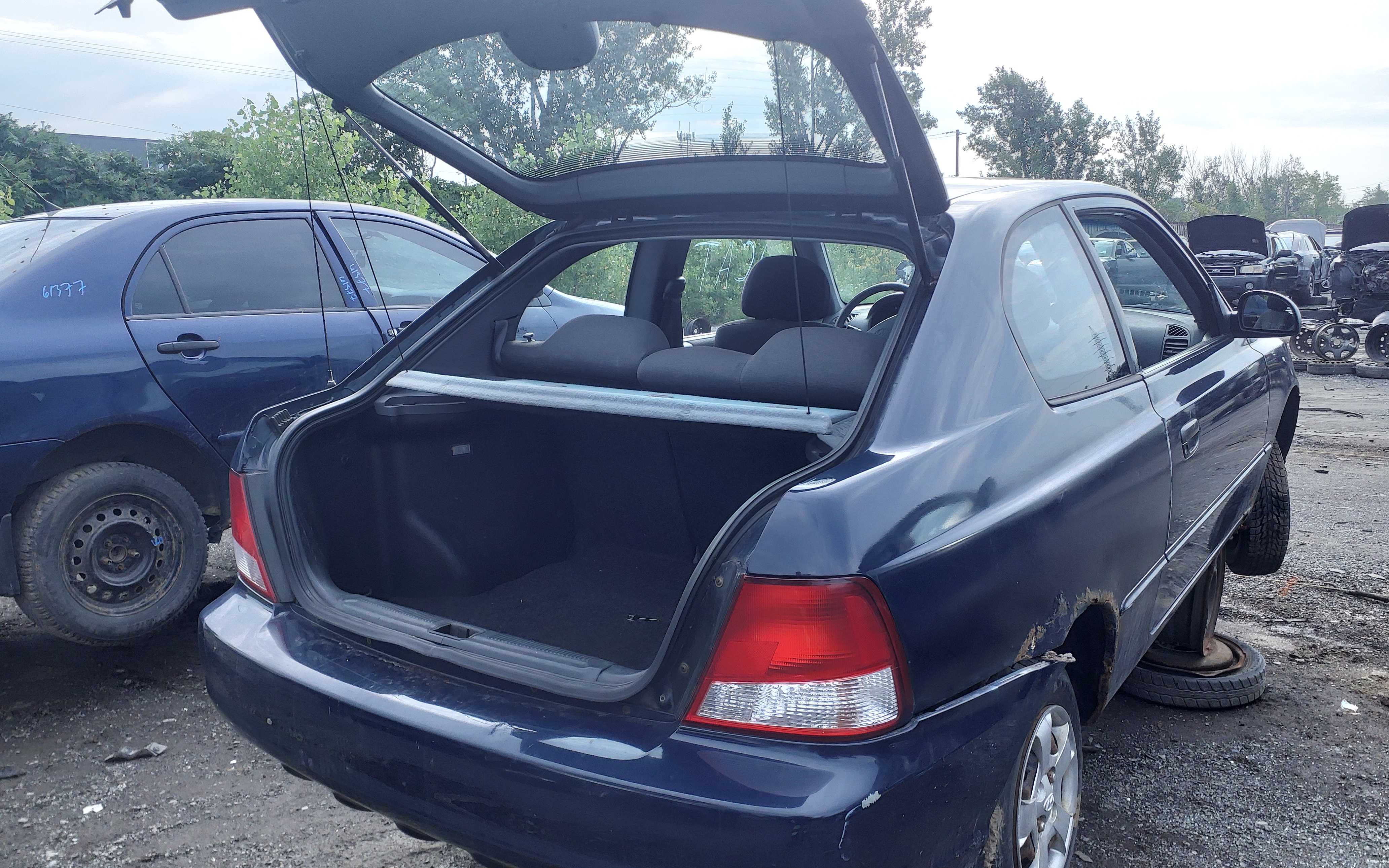 HYUNDAI ACCENT 2002
