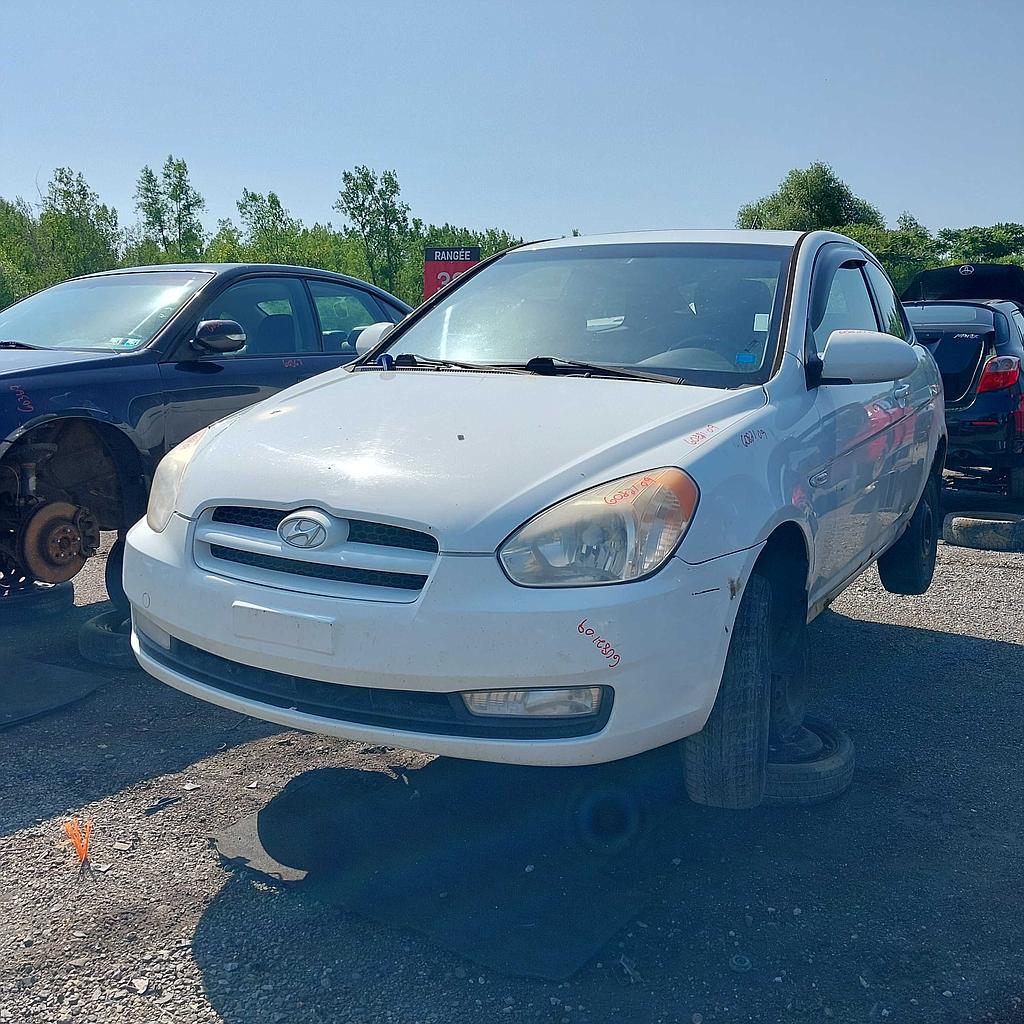 HYUNDAI ACCENT 2009