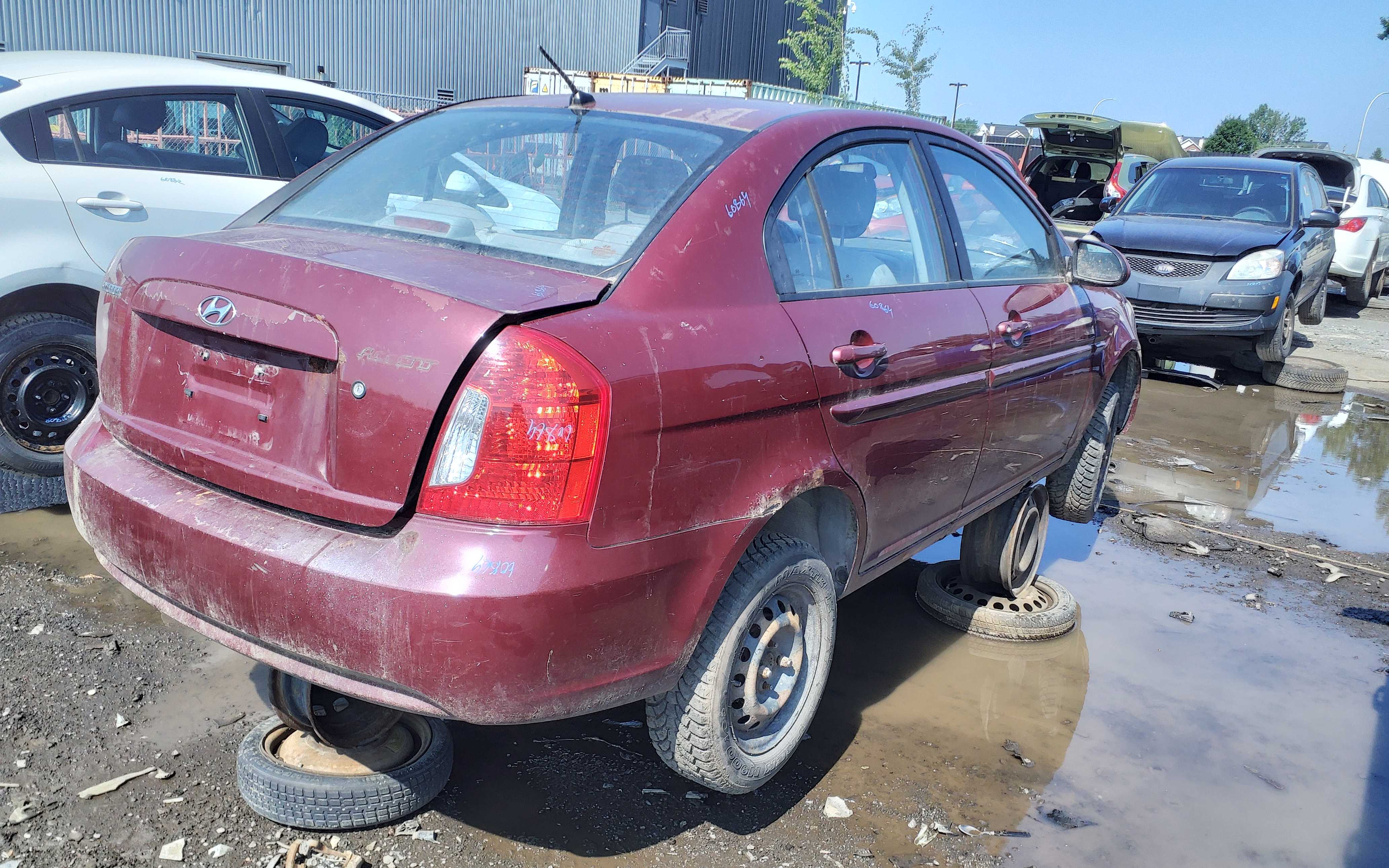 HYUNDAI ACCENT 2009