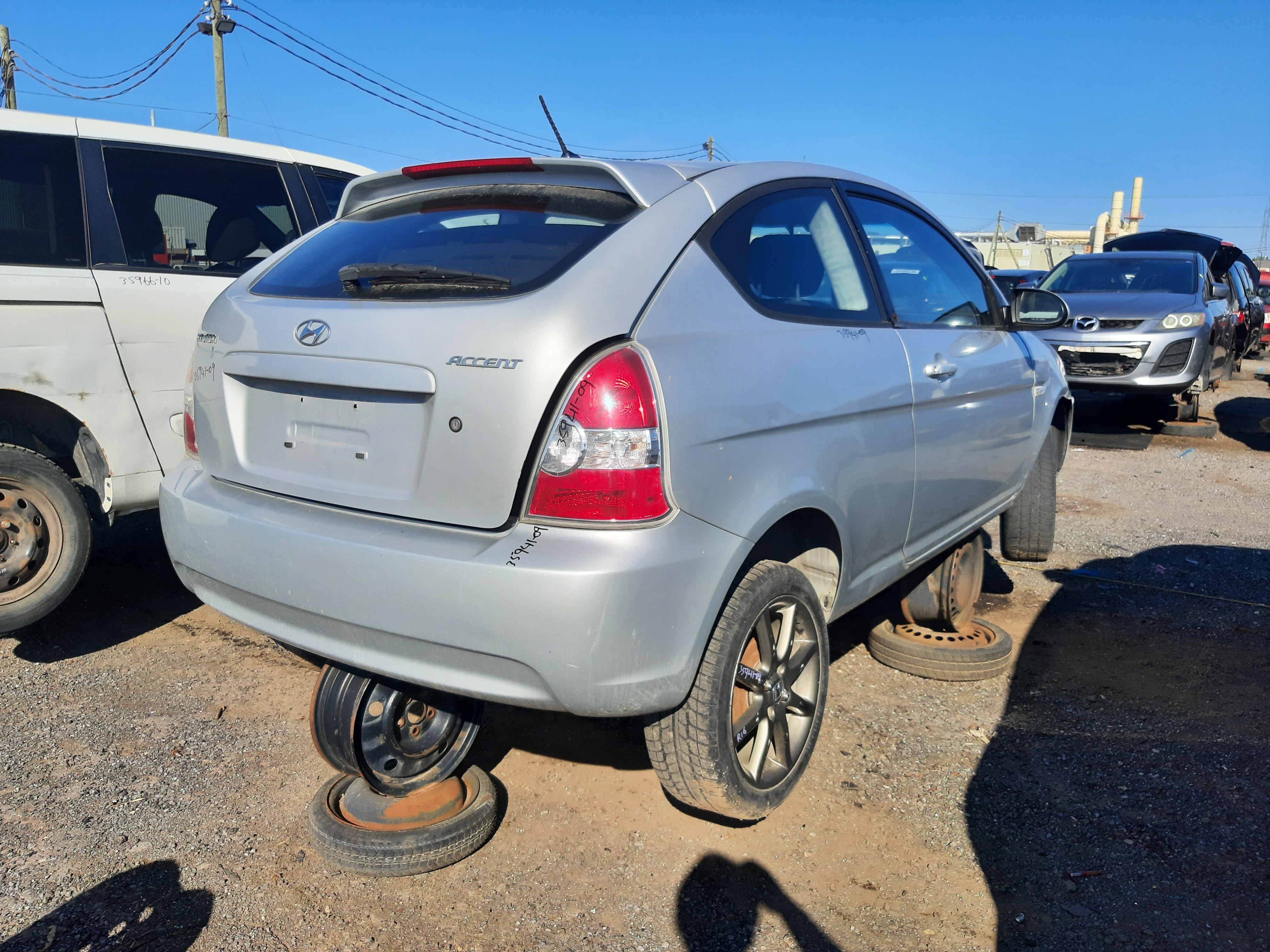 HYUNDAI ACCENT 2009