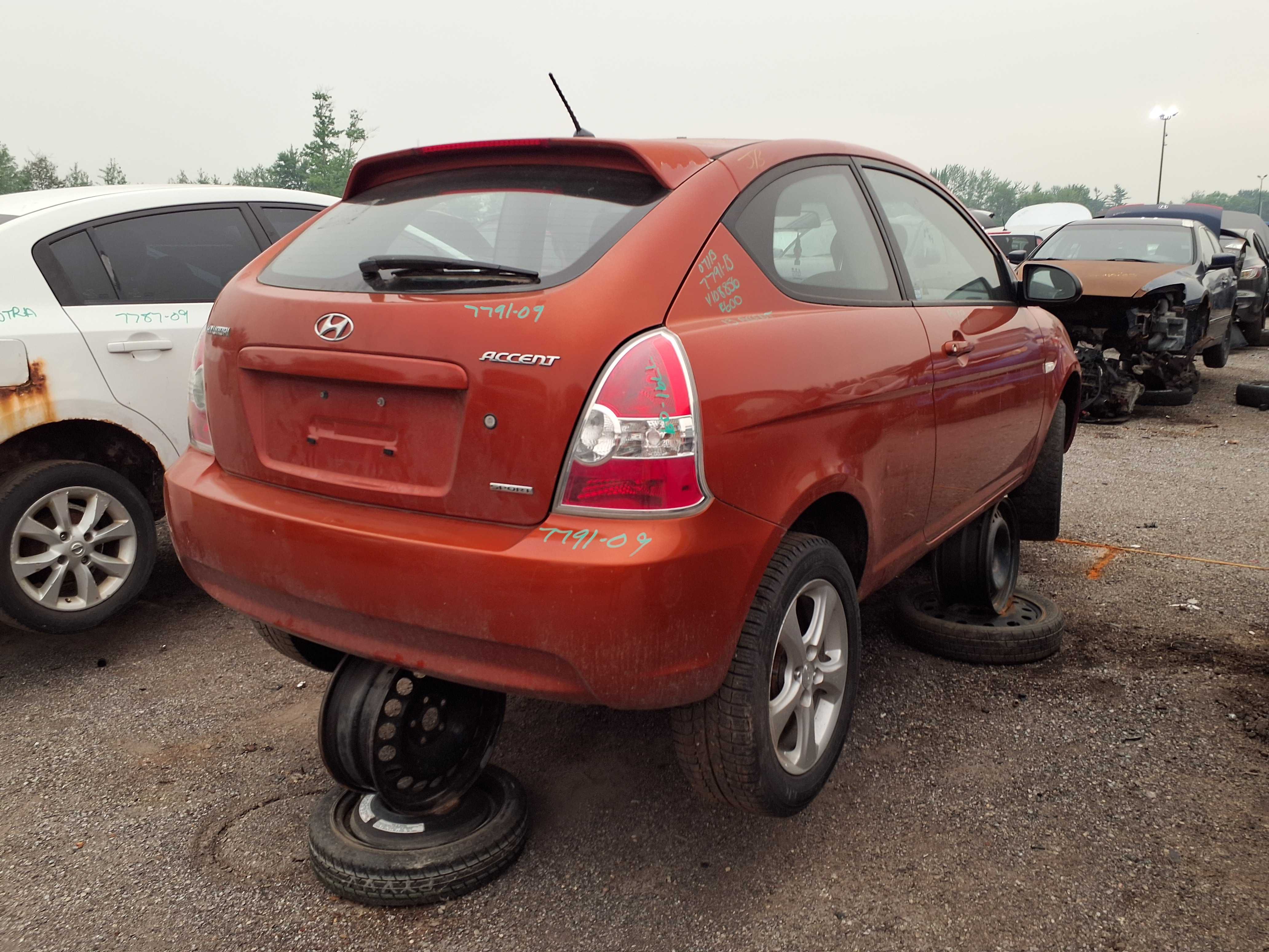 HYUNDAI ACCENT 2009