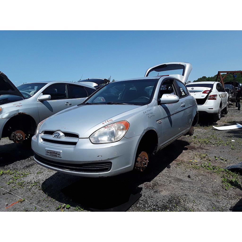 HYUNDAI ACCENT 2009