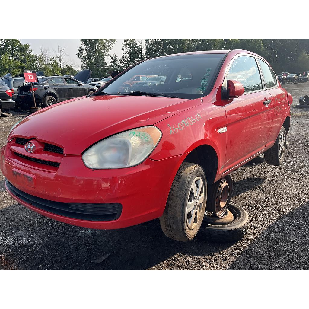 HYUNDAI ACCENT 2009