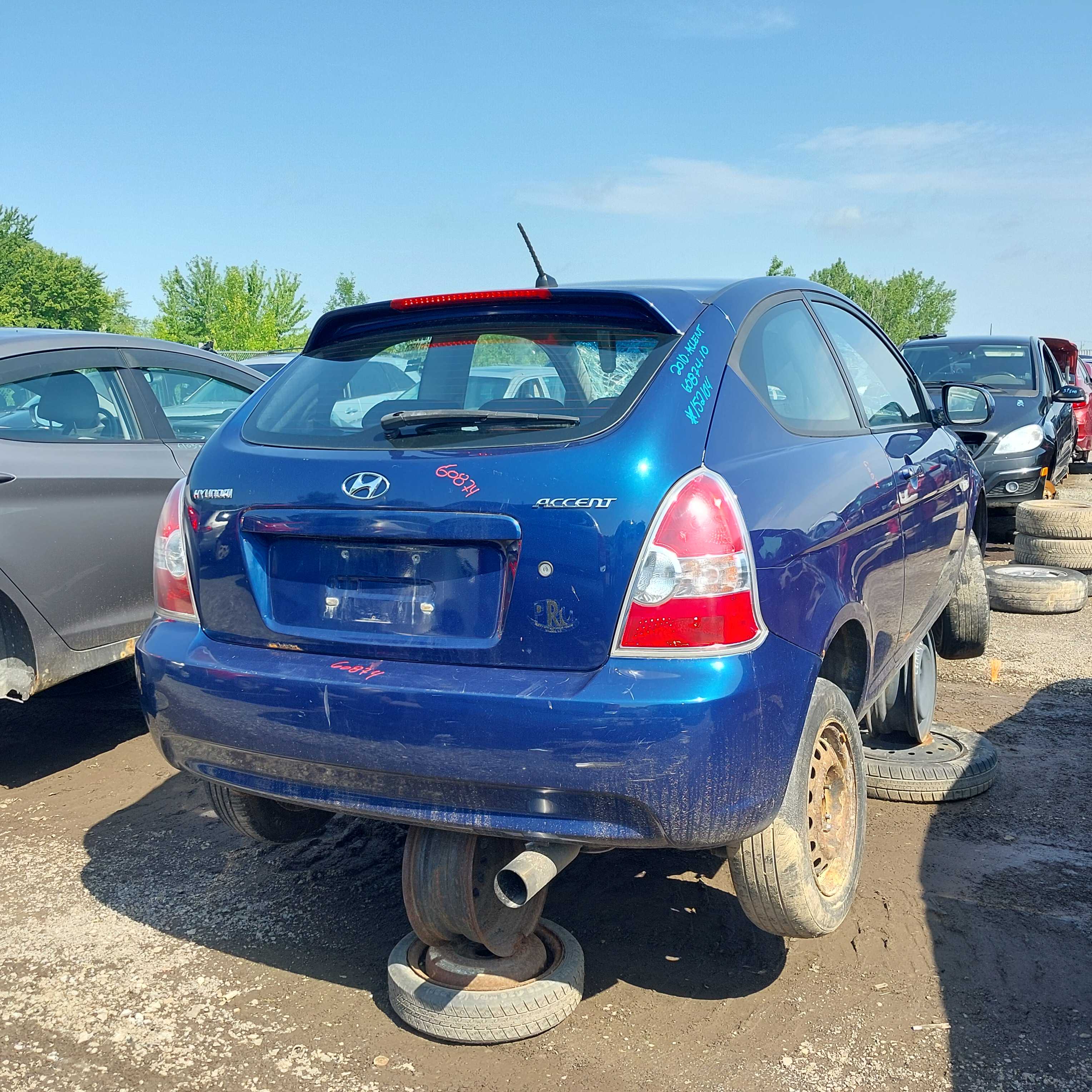 HYUNDAI ACCENT 2010