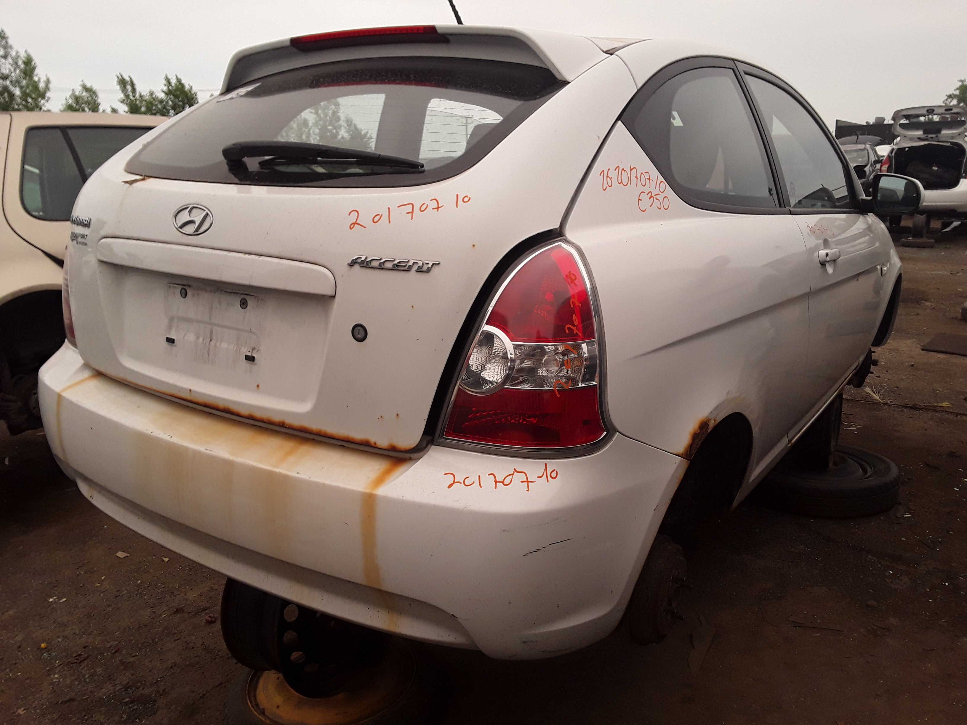 HYUNDAI ACCENT 2010