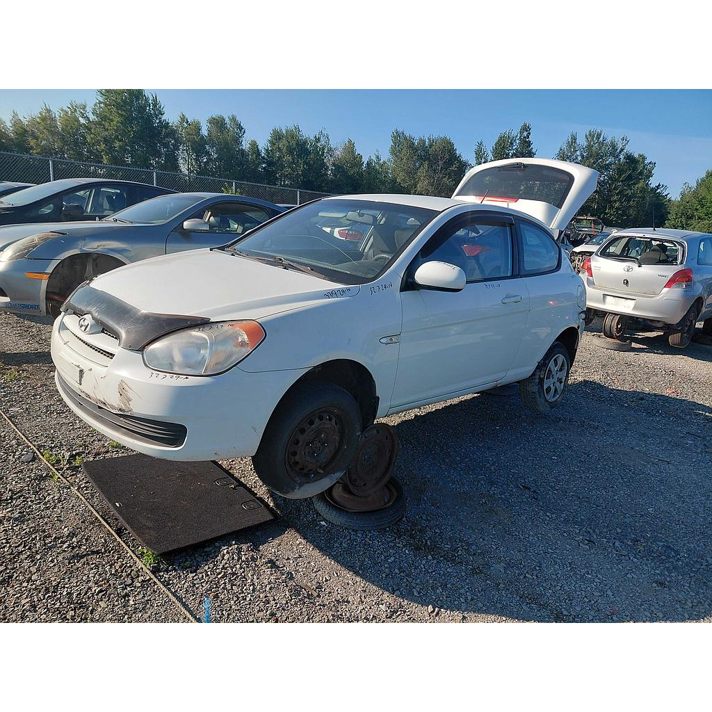 HYUNDAI ACCENT 2010