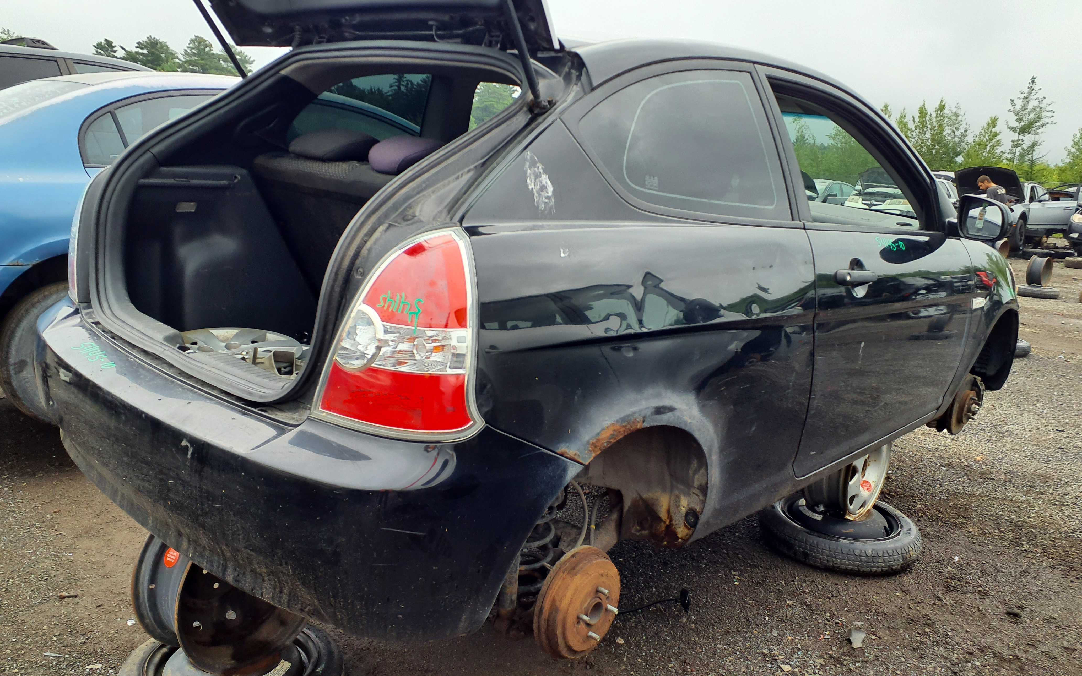 HYUNDAI ACCENT 2010
