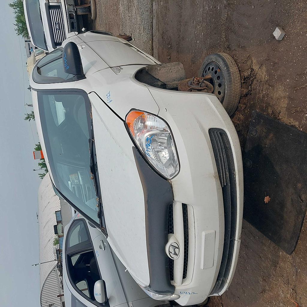 HYUNDAI ACCENT 2011